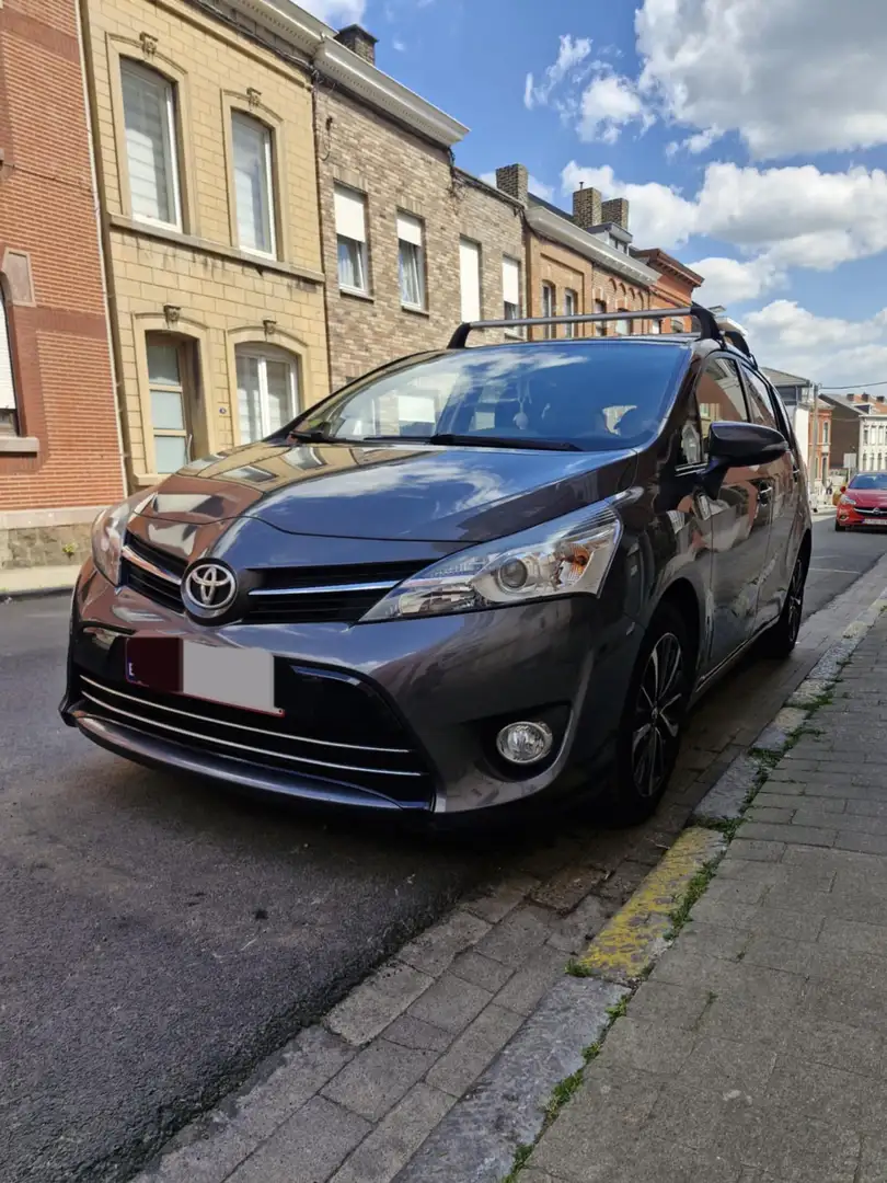 Toyota Verso 1.6 D-4D Premium 7pl. - 1