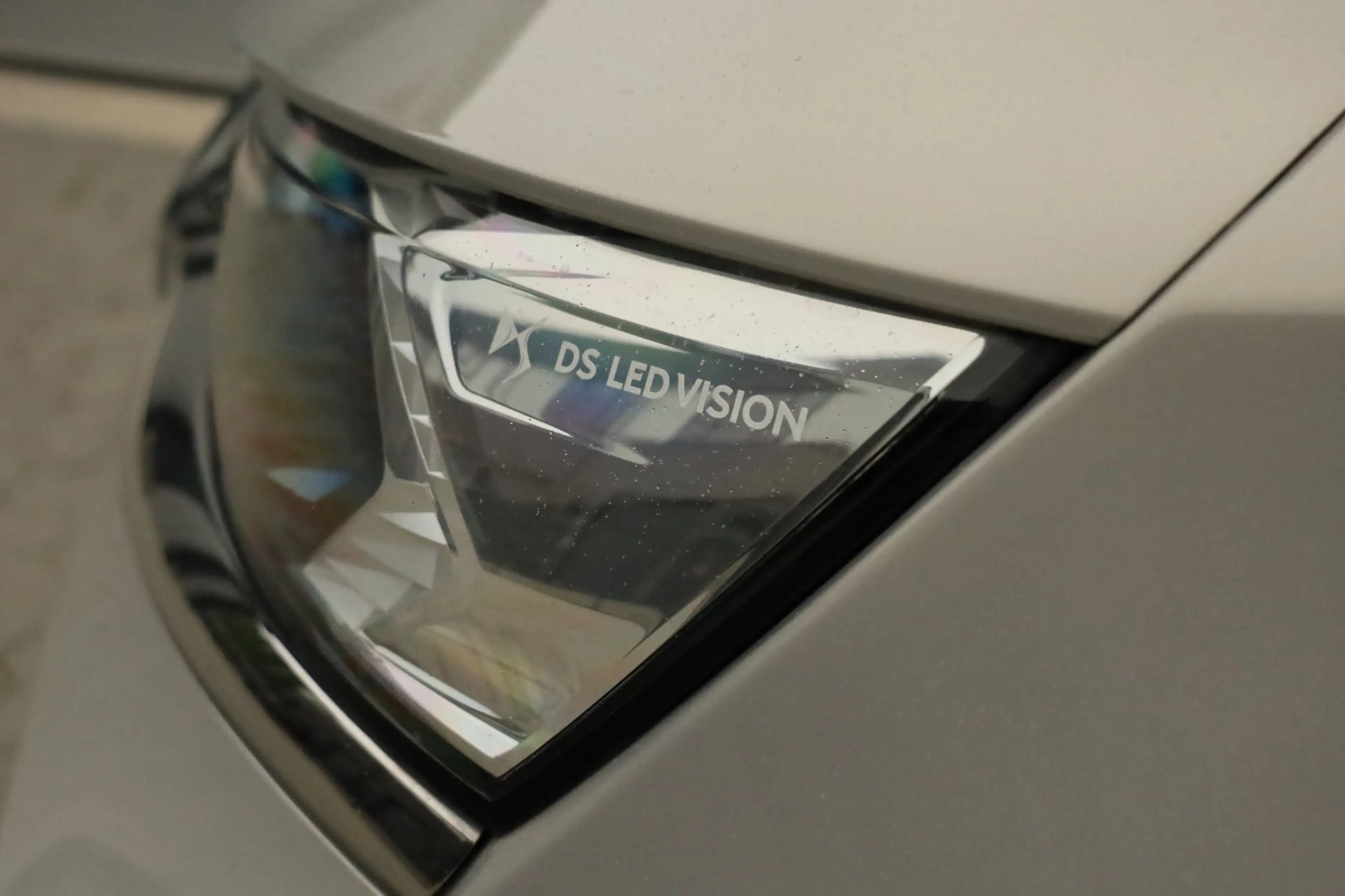 DS Automobiles DS 7 Crossback E-Tense 4x4 Be Chic Trekhaak Pano Massage Stoelver — photo 43