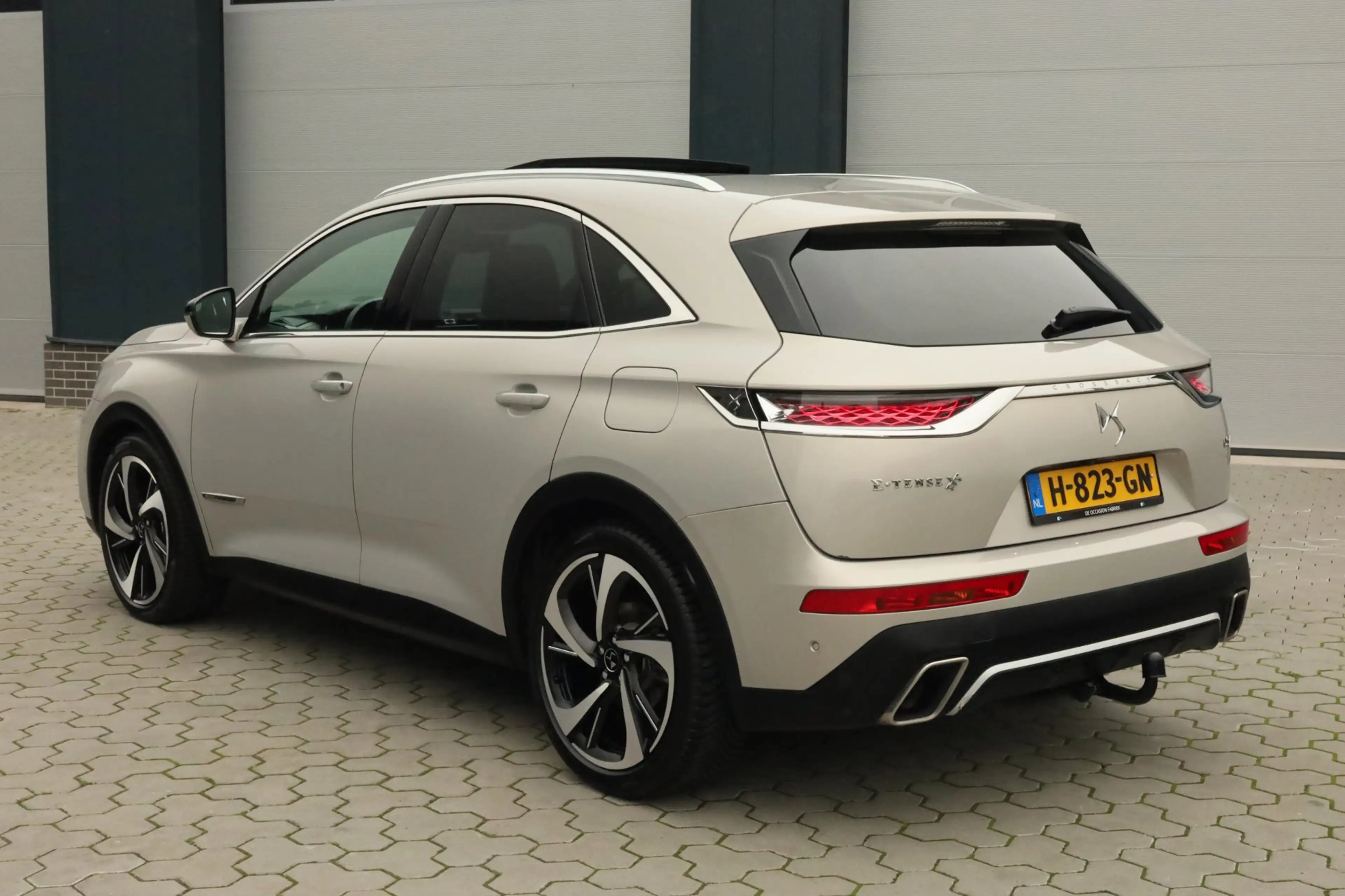 DS Automobiles DS 7 Crossback E-Tense 4x4 Be Chic Trekhaak Pano Massage Stoelver — photo 5
