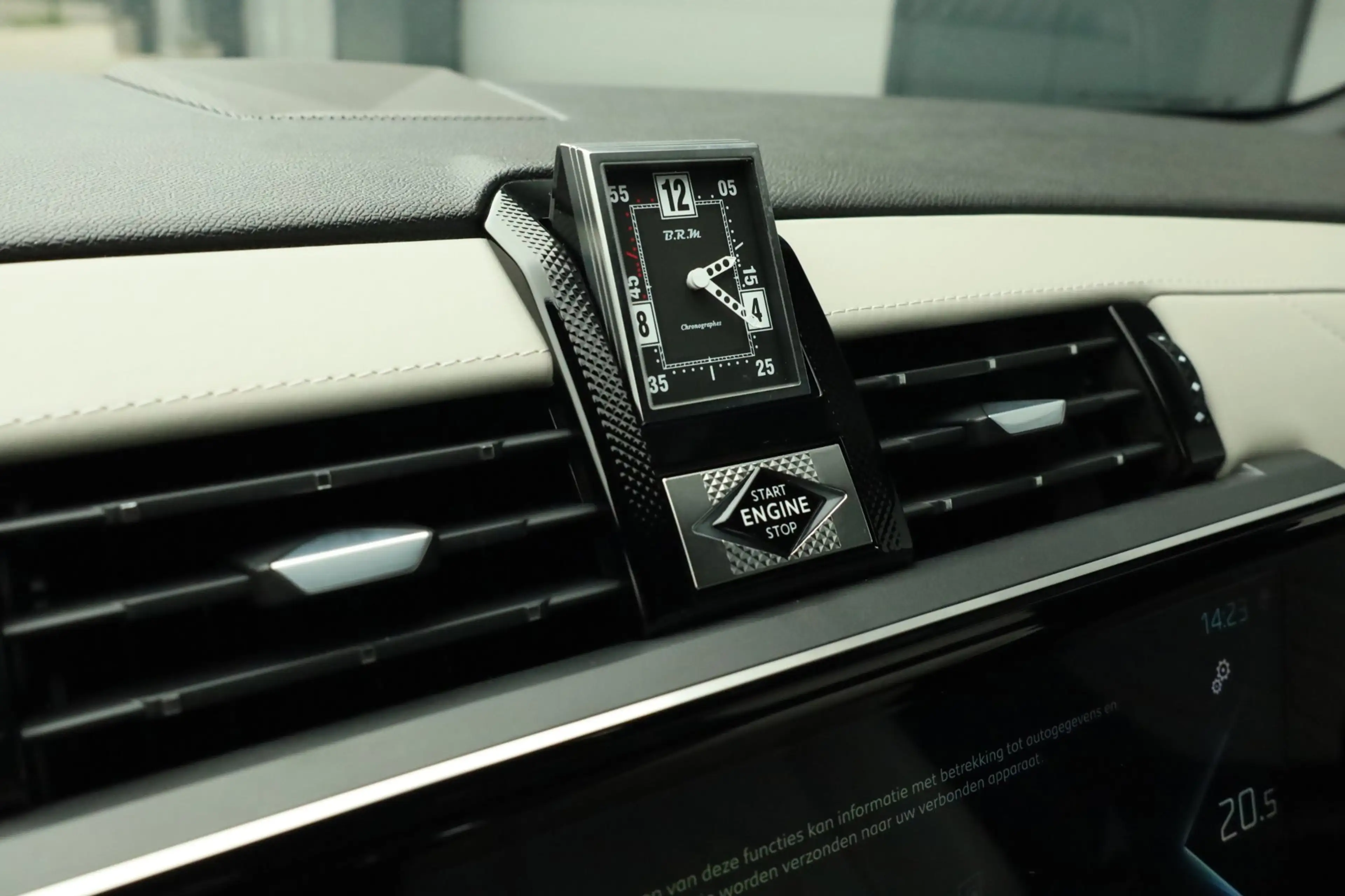 DS Automobiles DS 7 Crossback E-Tense 4x4 Be Chic Trekhaak Pano Massage Stoelver — photo 25