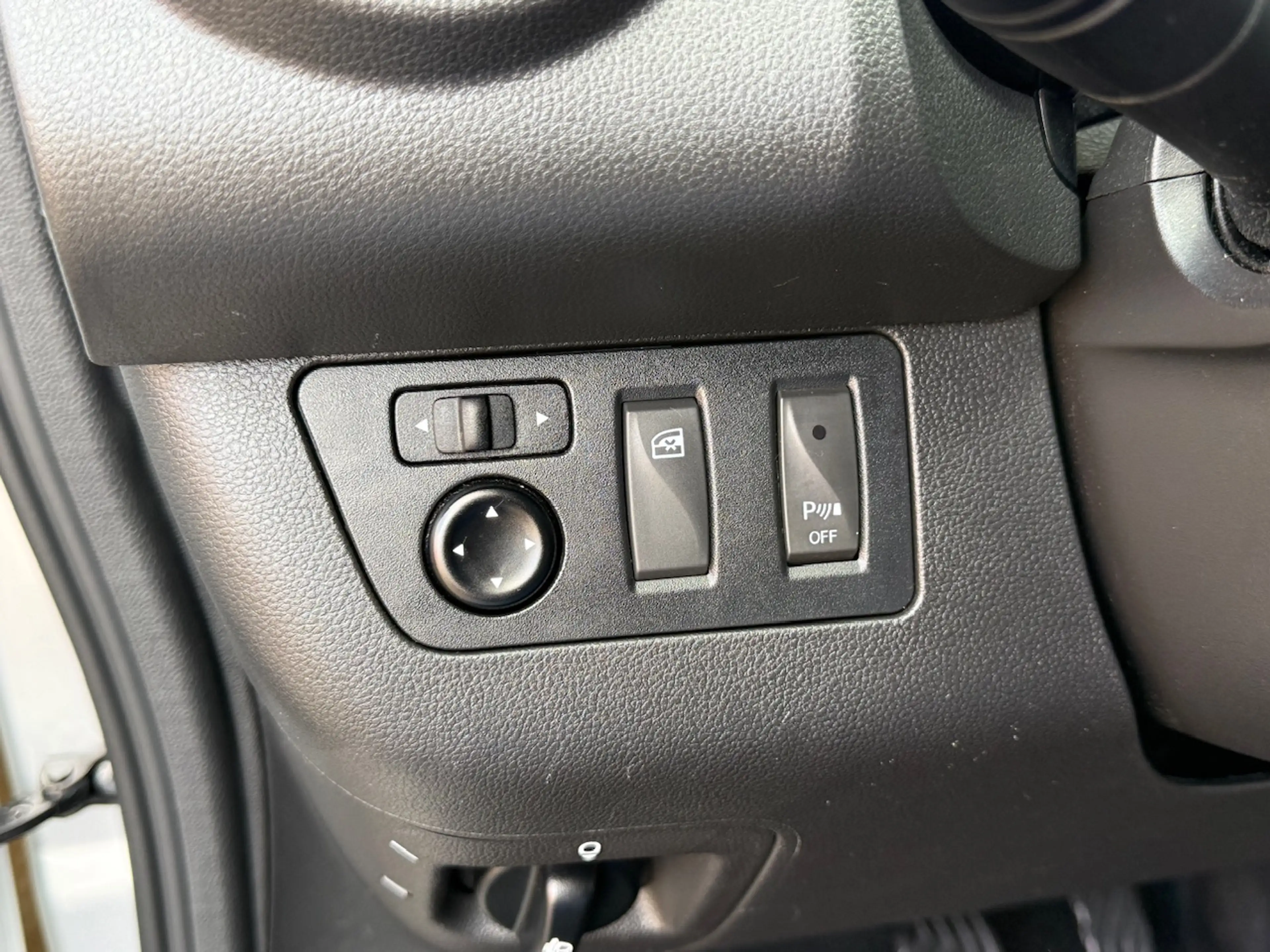 Dacia Spring 27KW Electric 45 Comfort Plus Orange Pack/ SOH 90% — photo 29