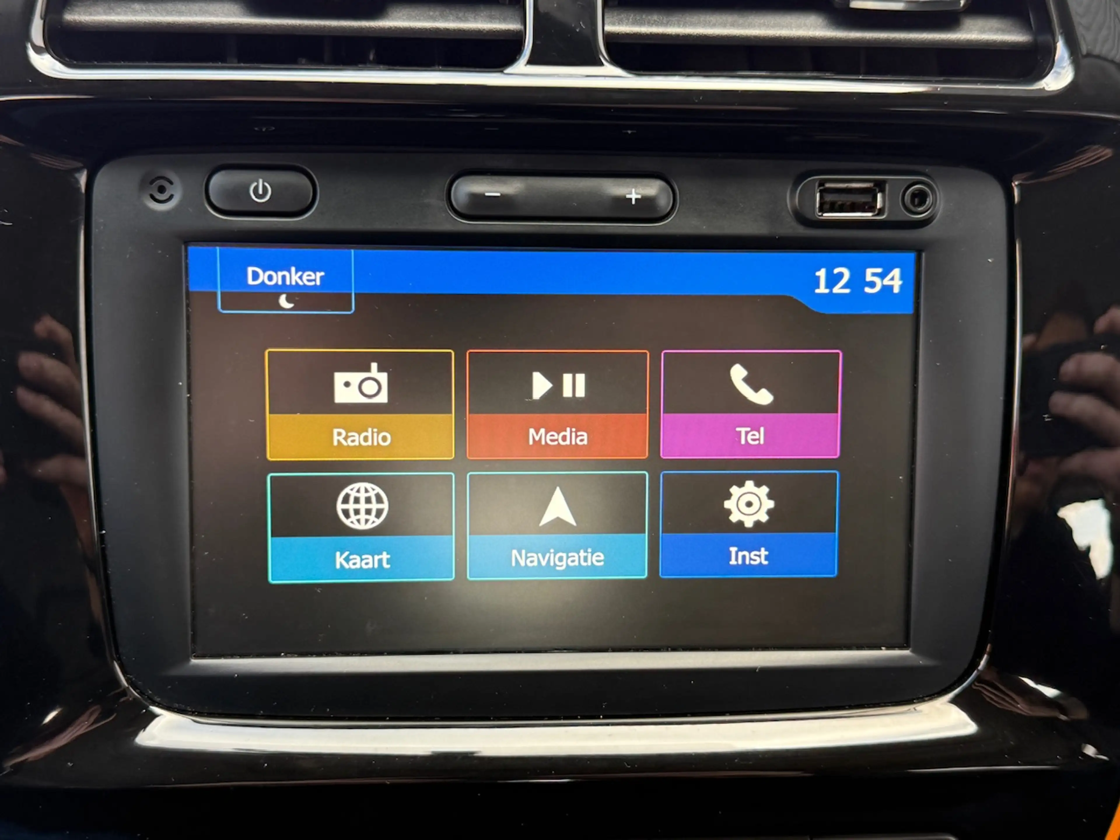 Dacia Spring 27KW Electric 45 Comfort Plus Orange Pack/ SOH 90% — photo 21