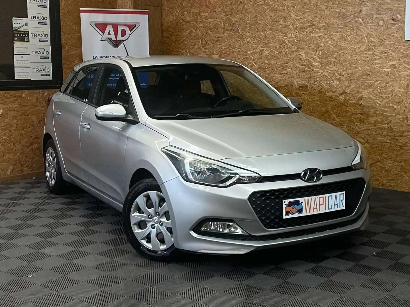 Hyundai i20 1.4 diesel euro6b Argent - 1