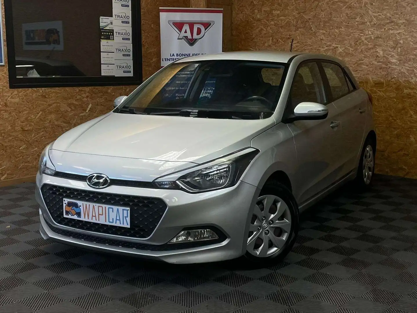 Hyundai i20 1.4 diesel euro6b Argent - 2