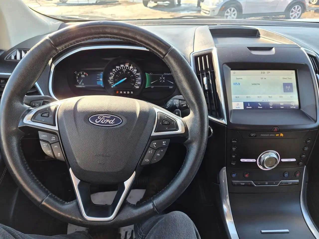 Ford Edge снимка Ford Edge