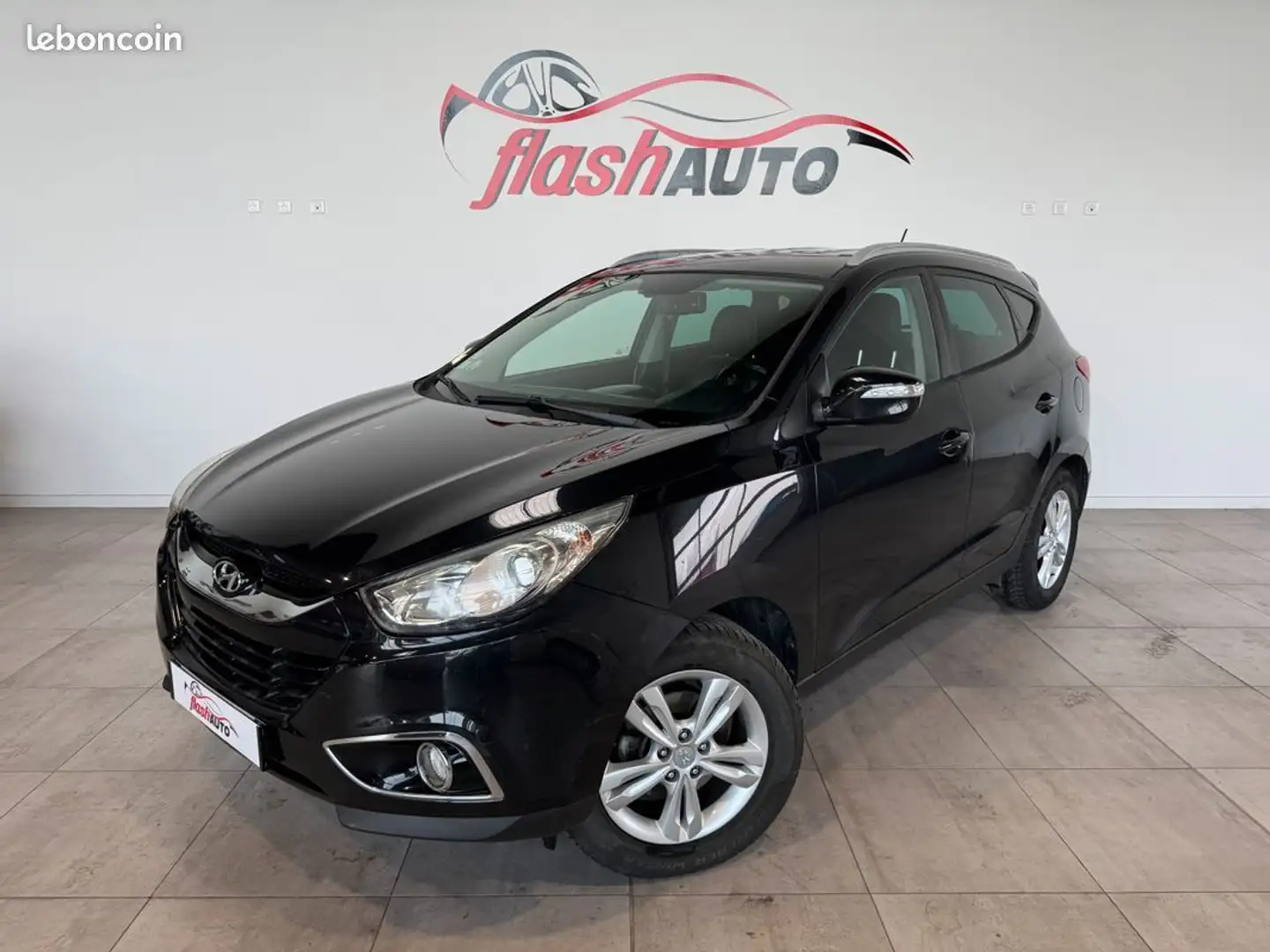 Hyundai iX35 2.0 CRDi 136cv-2010 Noir - 1