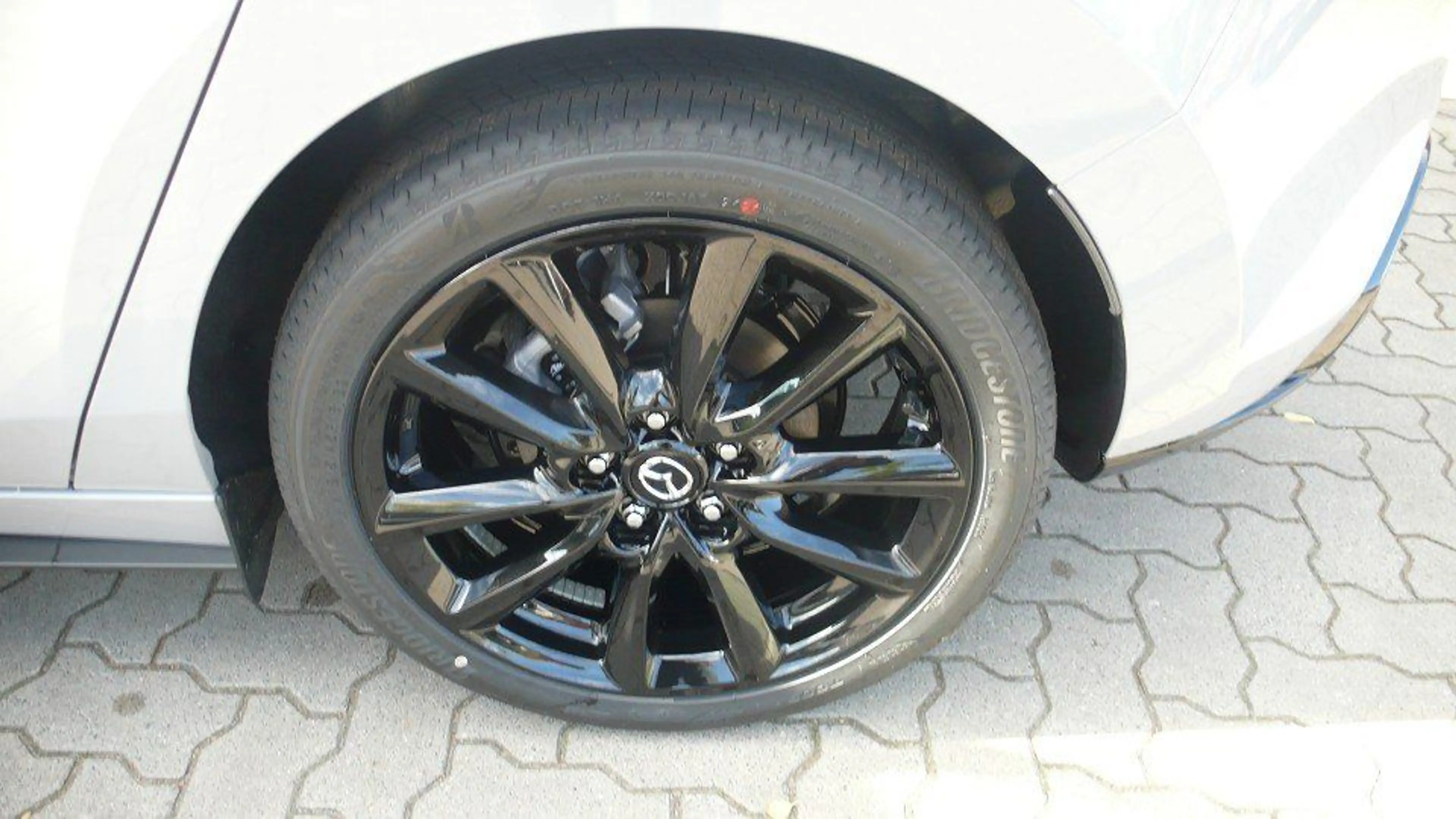 Mazda 3 2.5L e-SKYACTIV G 140PS Homura Automatik — photo 15