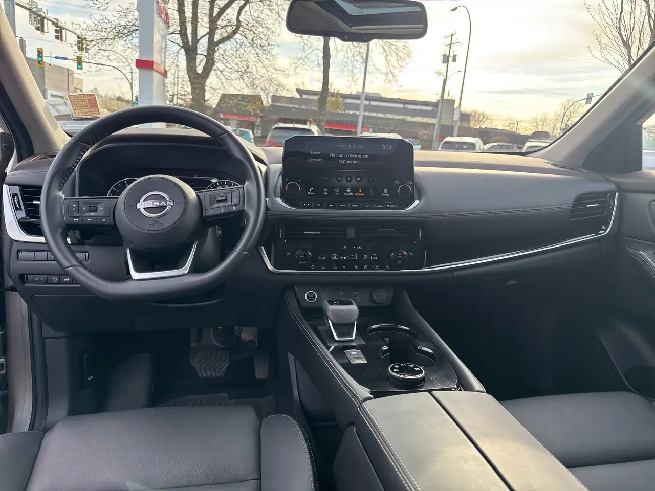 Nissan Rogue снимка Nissan Rogue