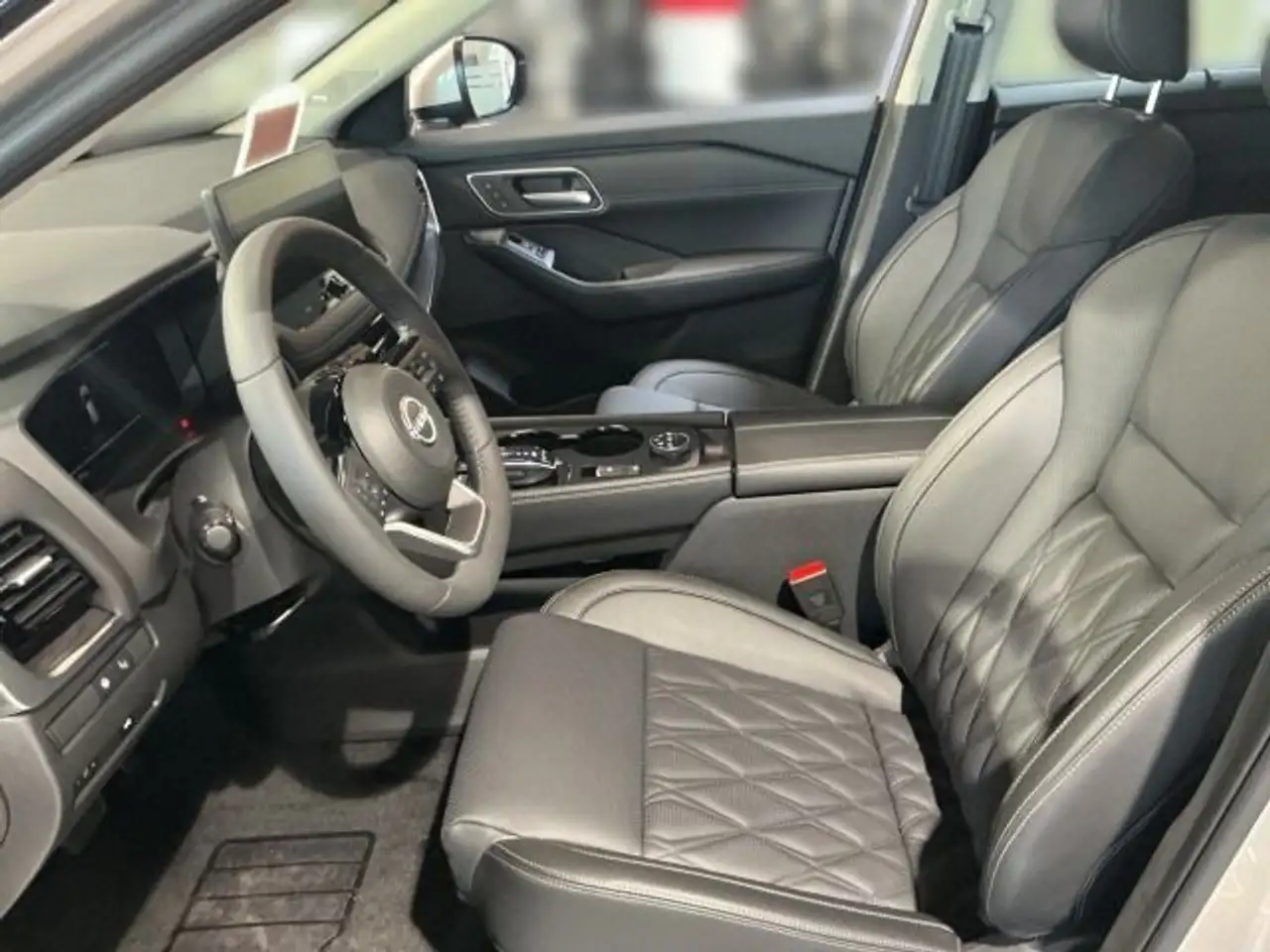 Nissan X-Trail X-TRAIL 1.5 VC-T e-4ORCE 213 PS 4x4 Tekna+ 5 Sit 7