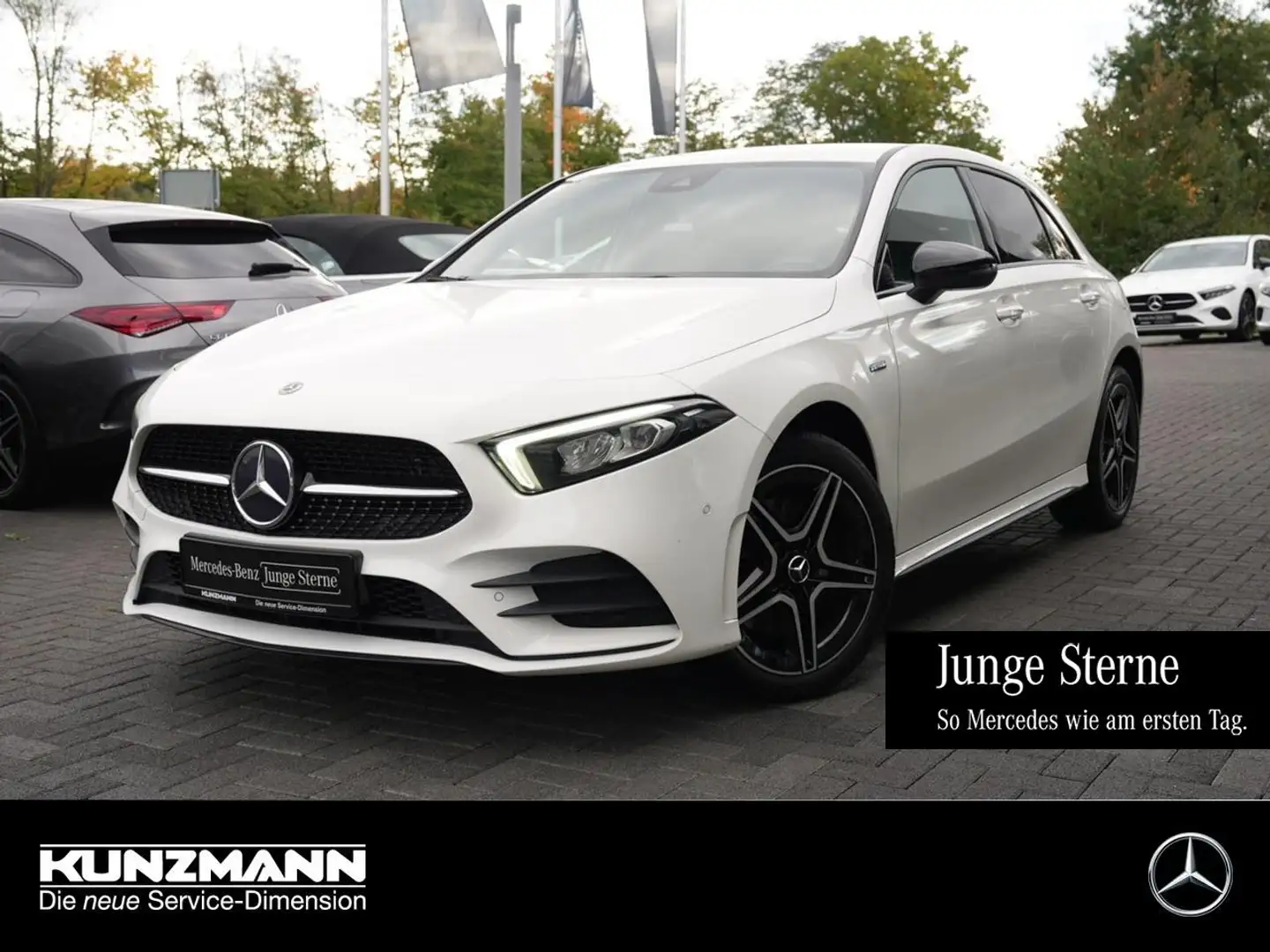 Mercedes-Benz A 250 e  AMG Night EDITION2020 MBUXNavi+ Blanc - 1