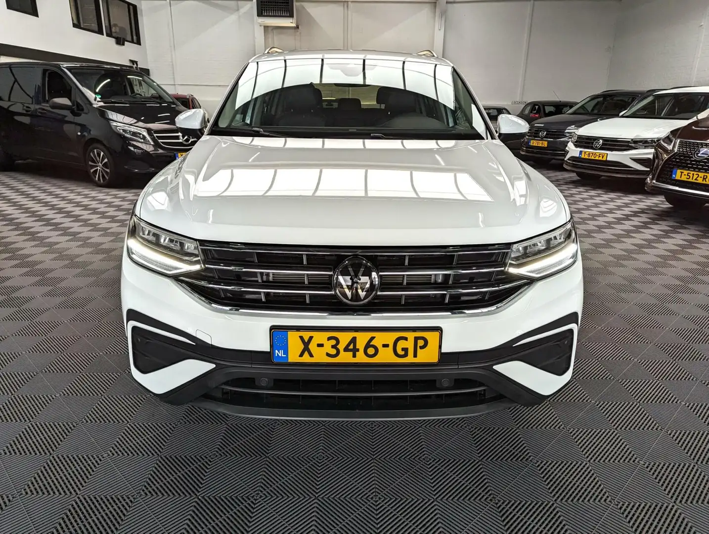 Volkswagen Tiguan Allspace 2.0 TSI 4Motion|187 PK|Apple/Android Wit - 2