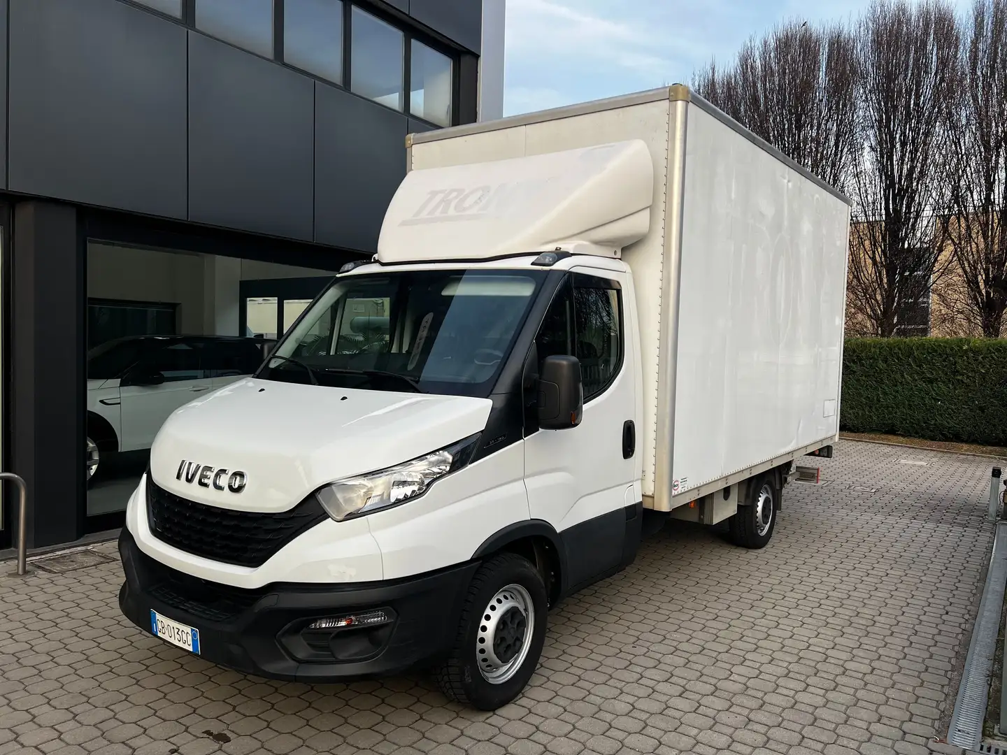 Iveco DAILY 35 S 14H HD CAB EVId 136cv CON SPONDA Blanc - 1