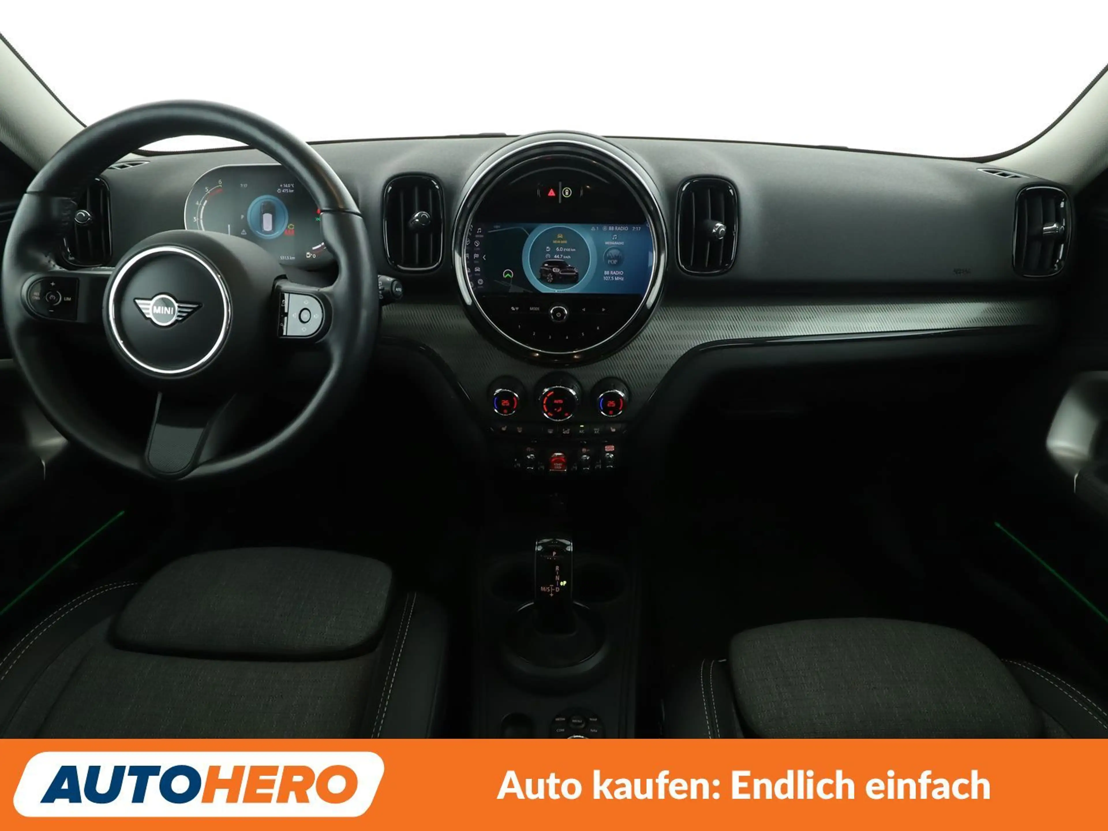 MINI Cooper D Countryman Cooper D Classic Trim Aut.*NAVI*PDC*TEMPO*SHZ* — photo 12