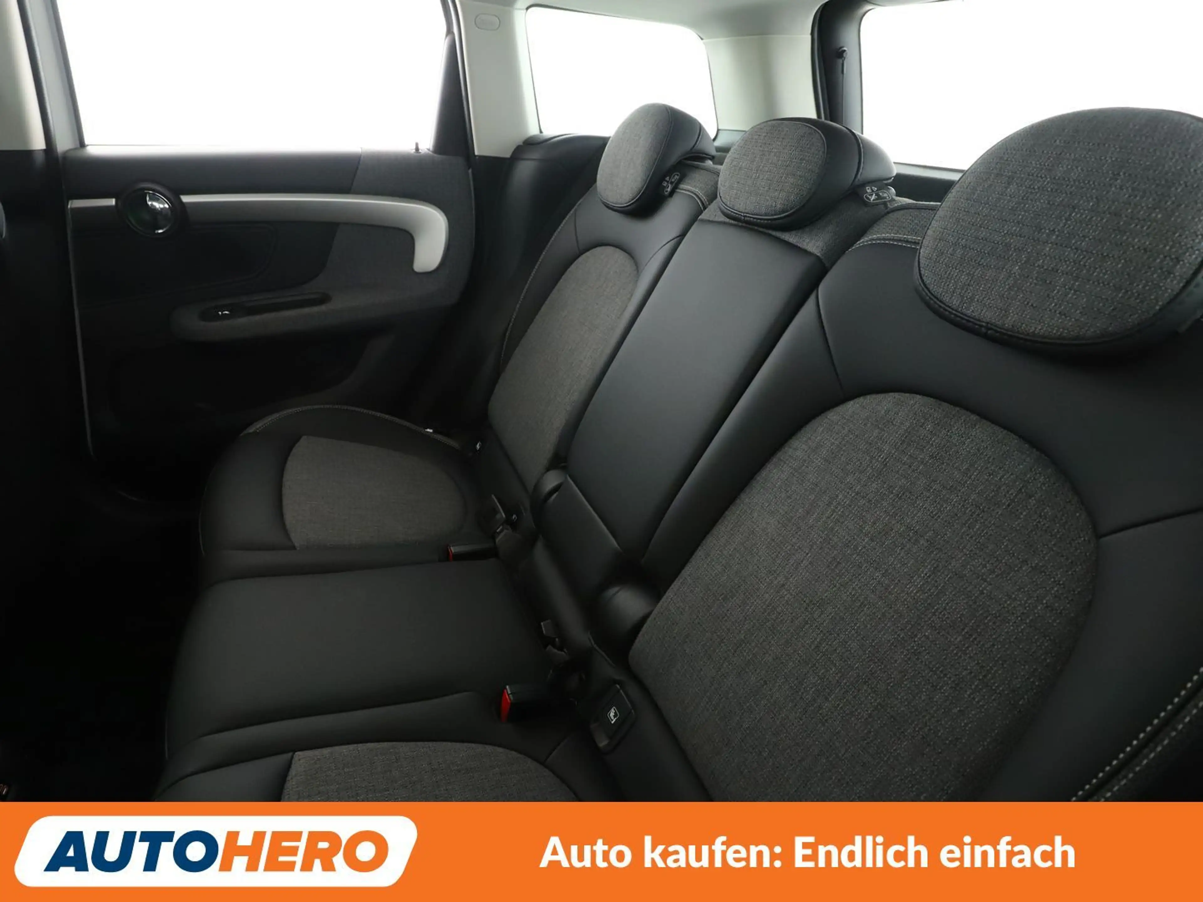 MINI Cooper D Countryman Cooper D Classic Trim Aut.*NAVI*PDC*TEMPO*SHZ* — photo 14