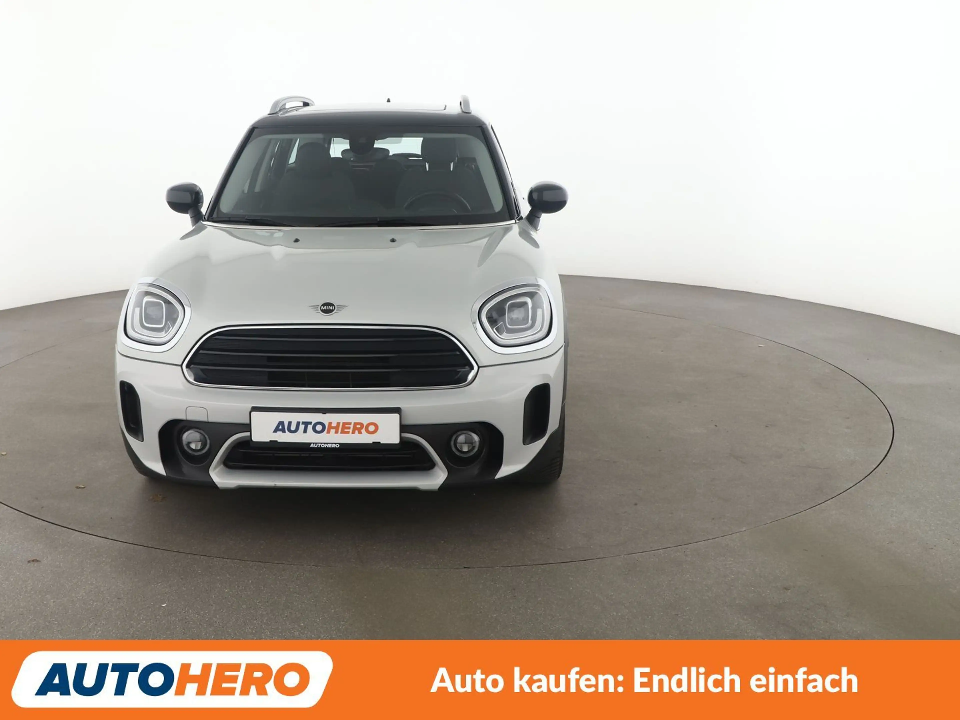 MINI Cooper D Countryman Cooper D Classic Trim Aut.*NAVI*PDC*TEMPO*SHZ* — photo 9