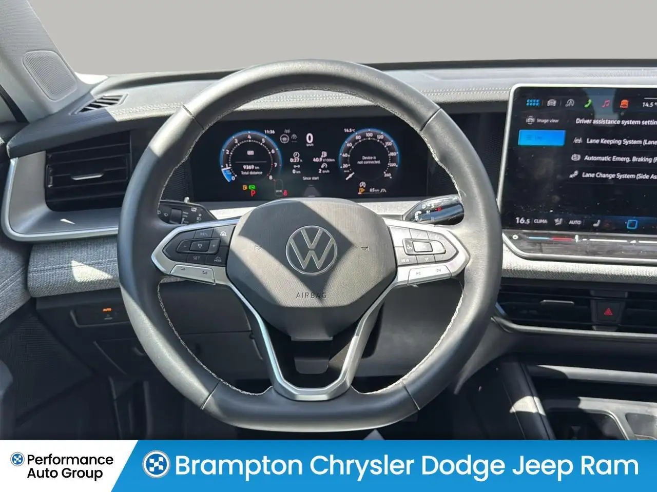 Volkswagen Tiguan снимка Volkswagen Tiguan
