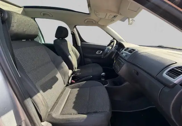 Skoda Roomster view 9