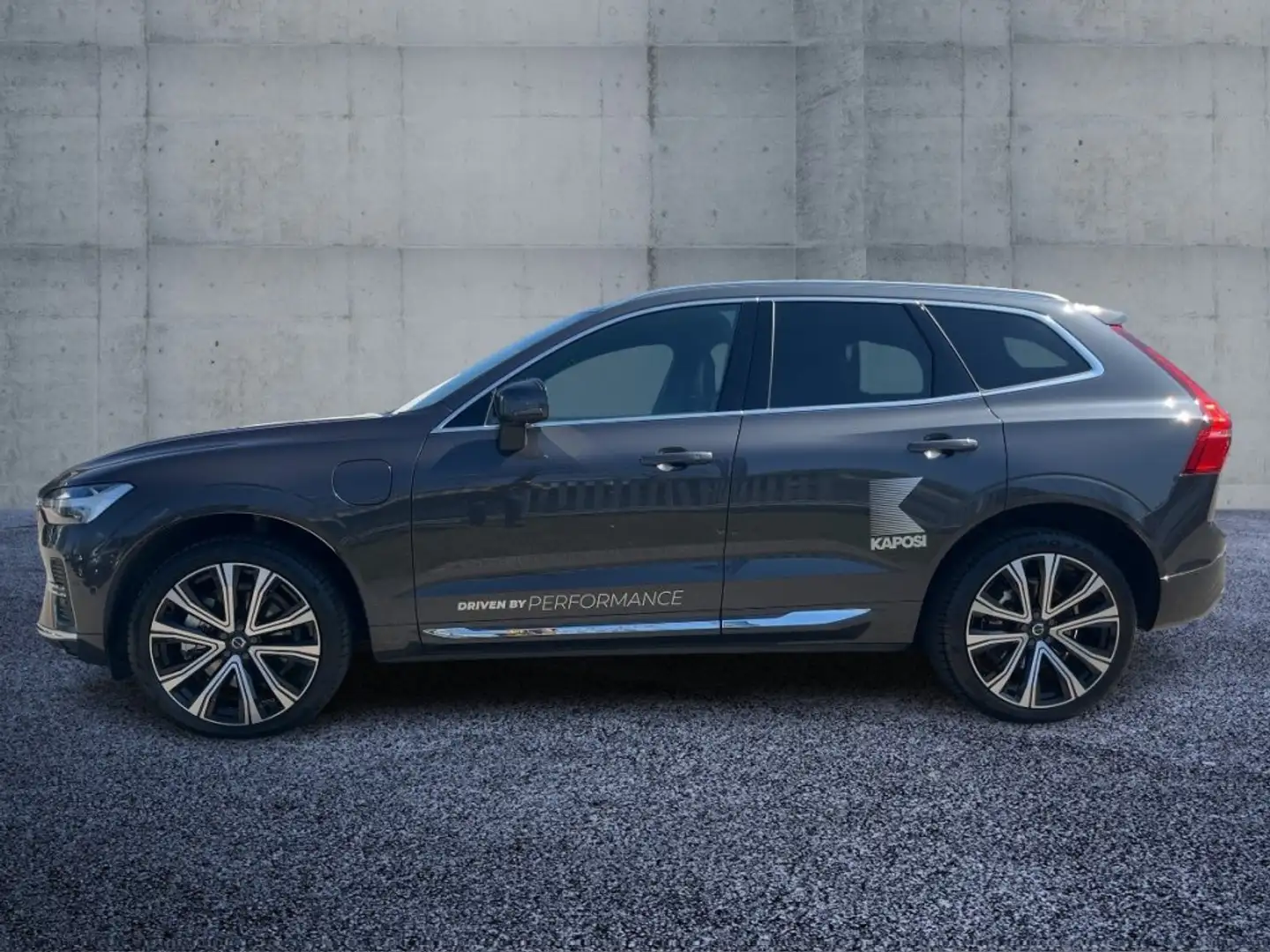 Volvo XC60 Ultra T6 AWD 2l Plug-In Grau - 2