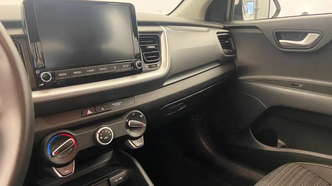 Kia Stonic 1.2 dpi Style 84cv OPZIONE RATE NO BANCA, миниатюра 21