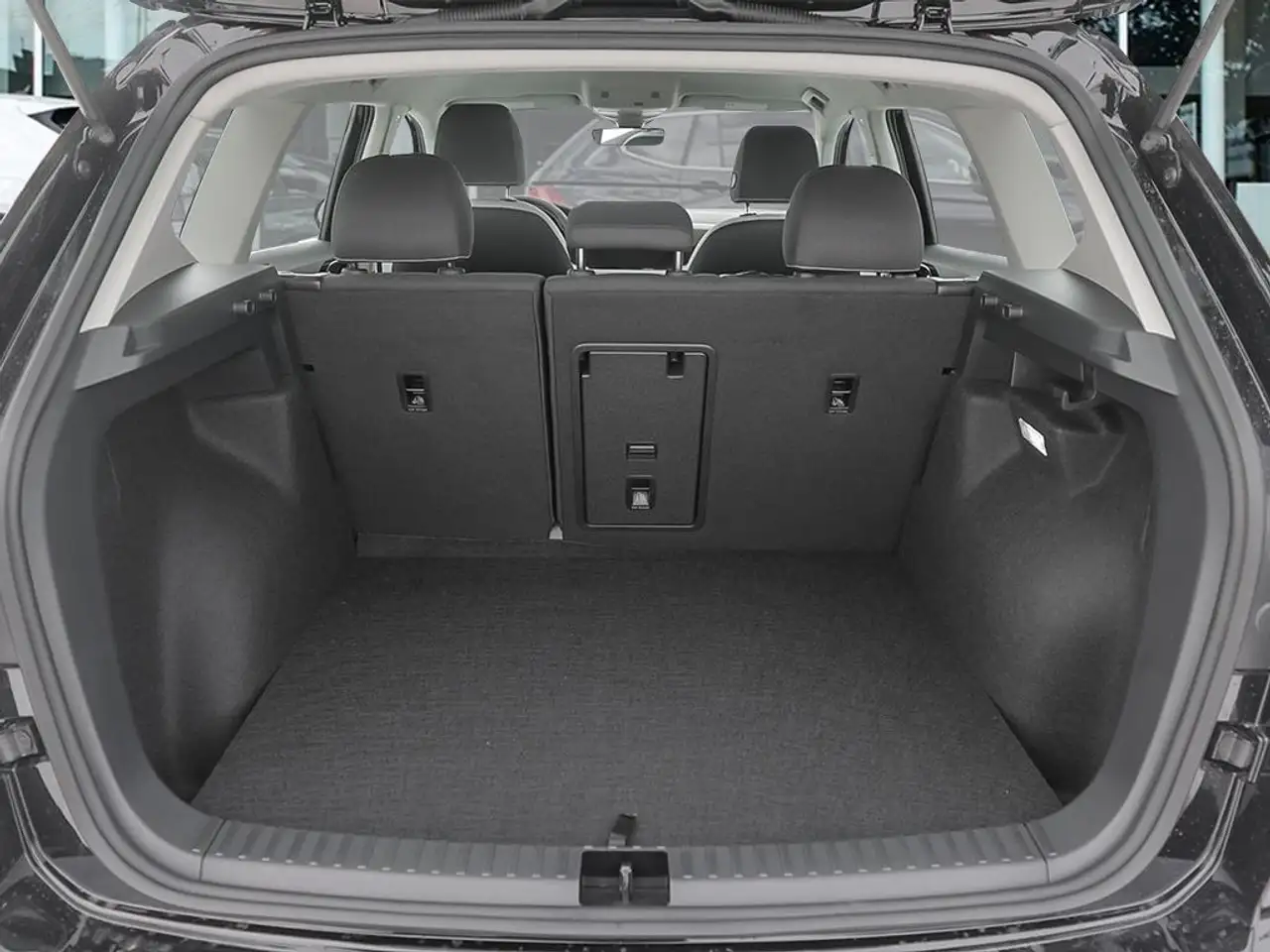 Volkswagen Taos снимка Volkswagen Taos