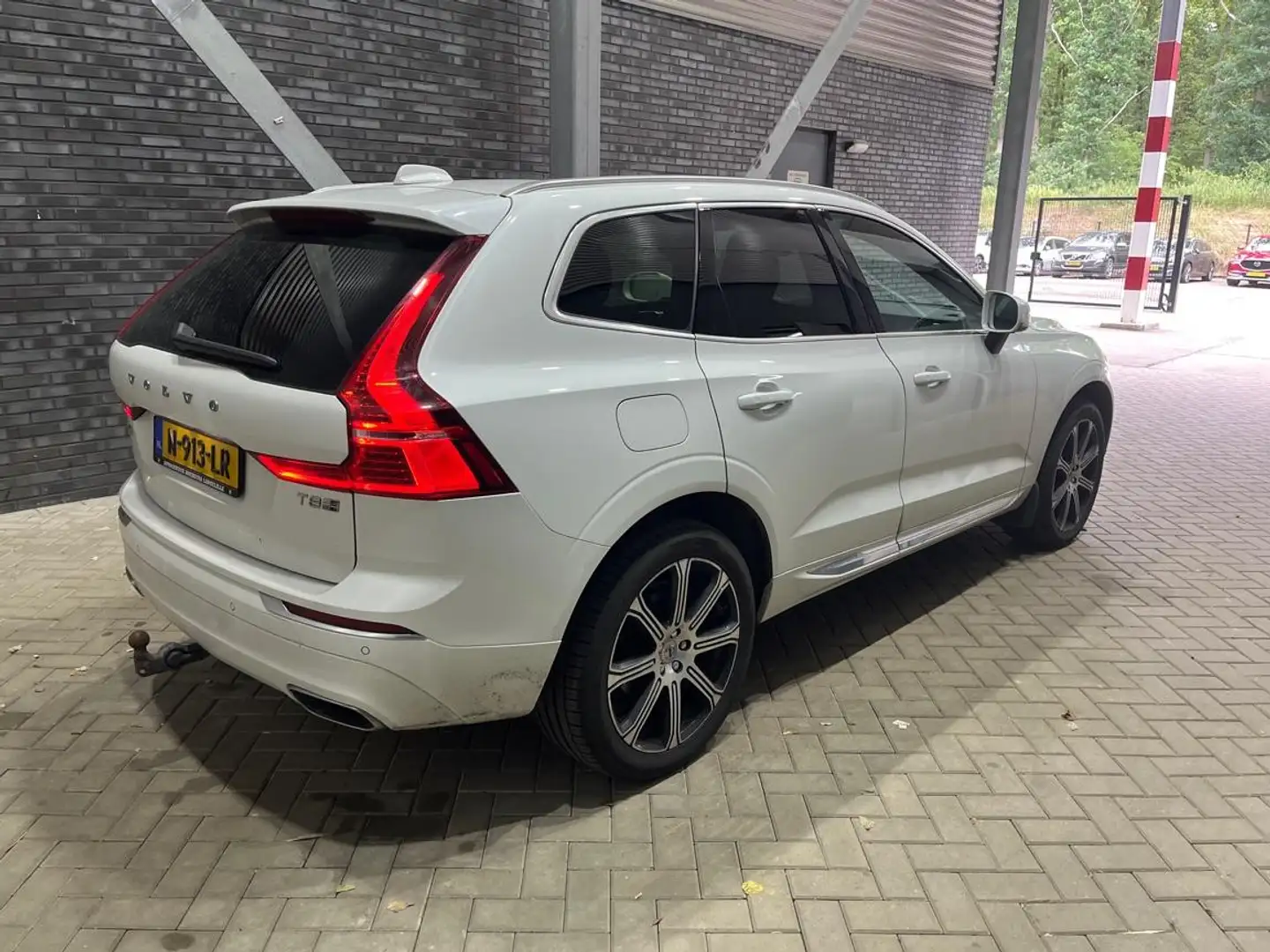 Volvo XC60 T8 Twin Engine Inscription | ACC | Stoel+Stuurverw Wit - 2