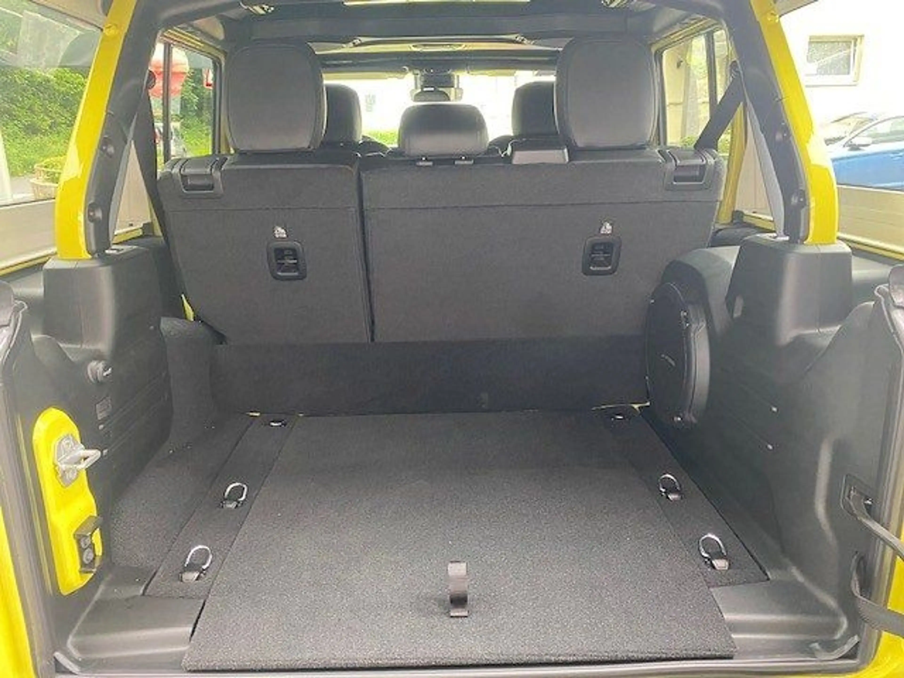 Jeep Wrangler Unlimited 4xe 2.0 EU6d PHEV MY23 Sahara — photo 12