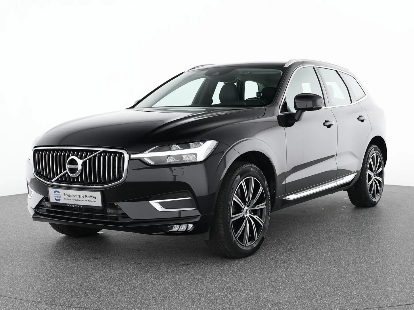 Volvo XC60 B4 Diesel AWD Inscription 19"+VOLL-LED+MEMO Černá - 1