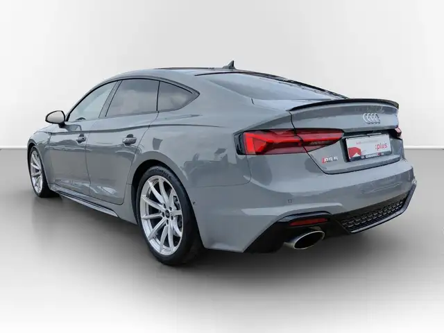 Audi RS5 view 7