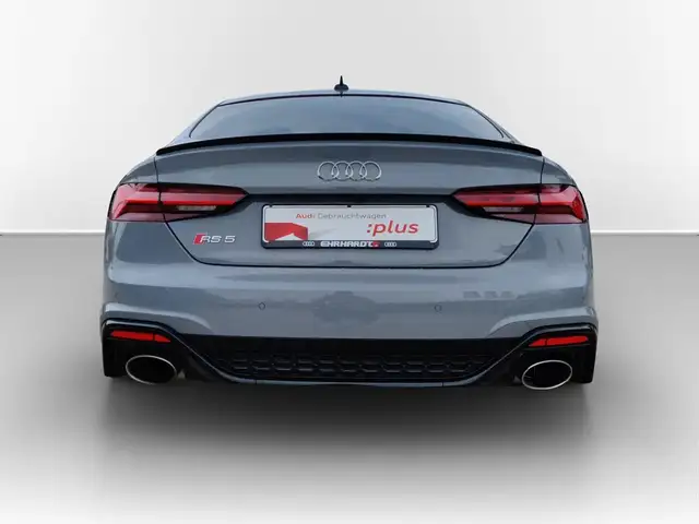 Audi RS5 view 6