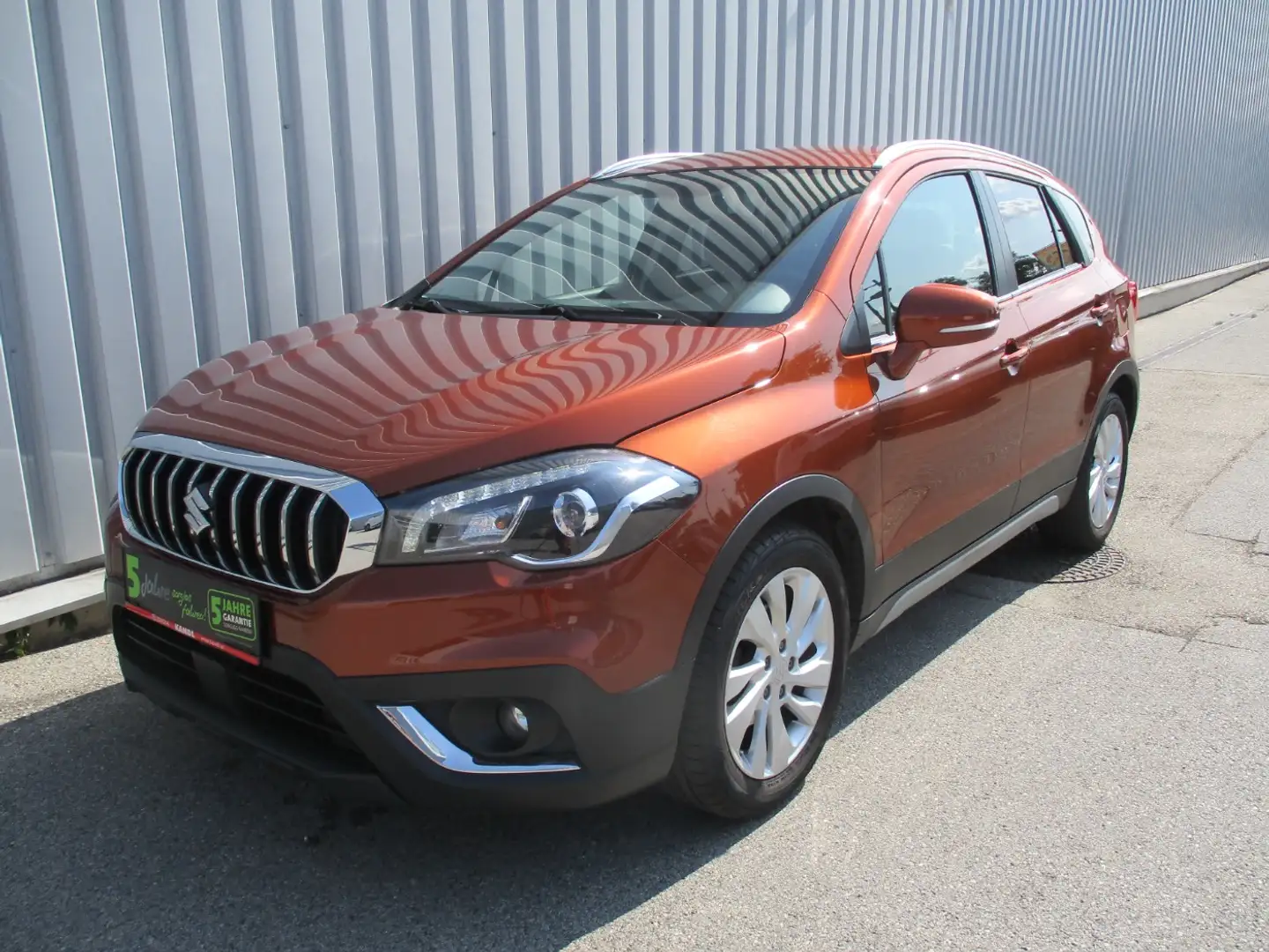 Suzuki SX4 S-Cross 1.0 DITC shine Aut. Apple CarPlay Android Auto Brun - 2