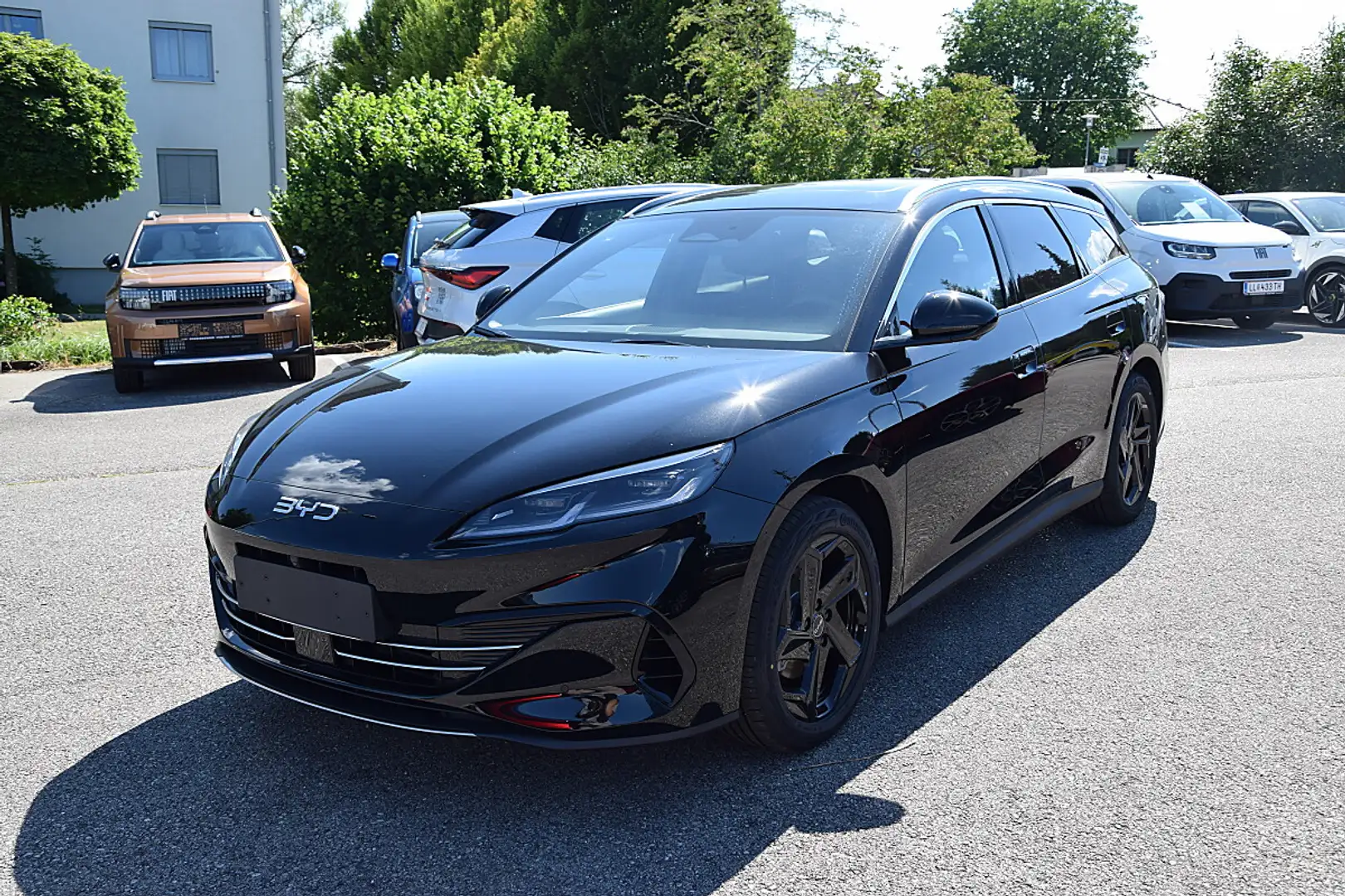 BYD Seal 6 DM-i Touring PHEV 19kWh Comfort Österreich Pake... Schwarz - 1