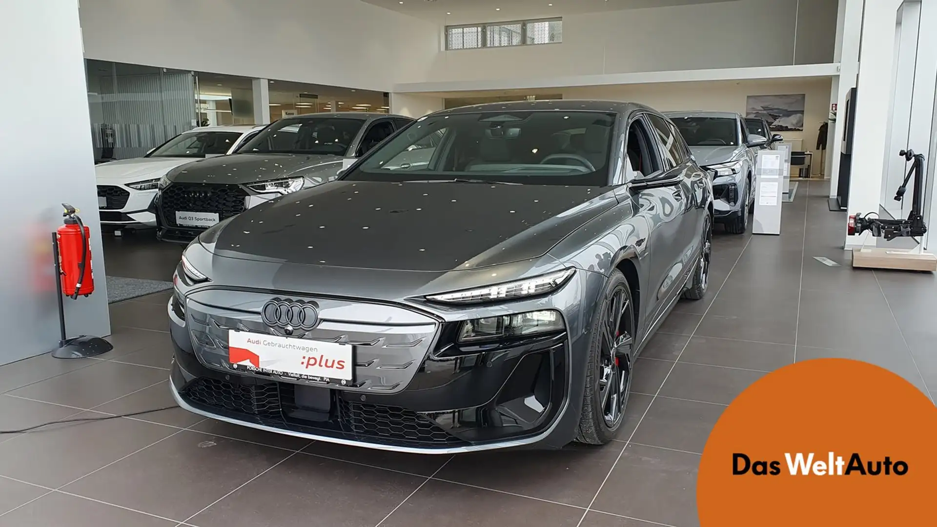 Audi S6 e-tron Grau - 1