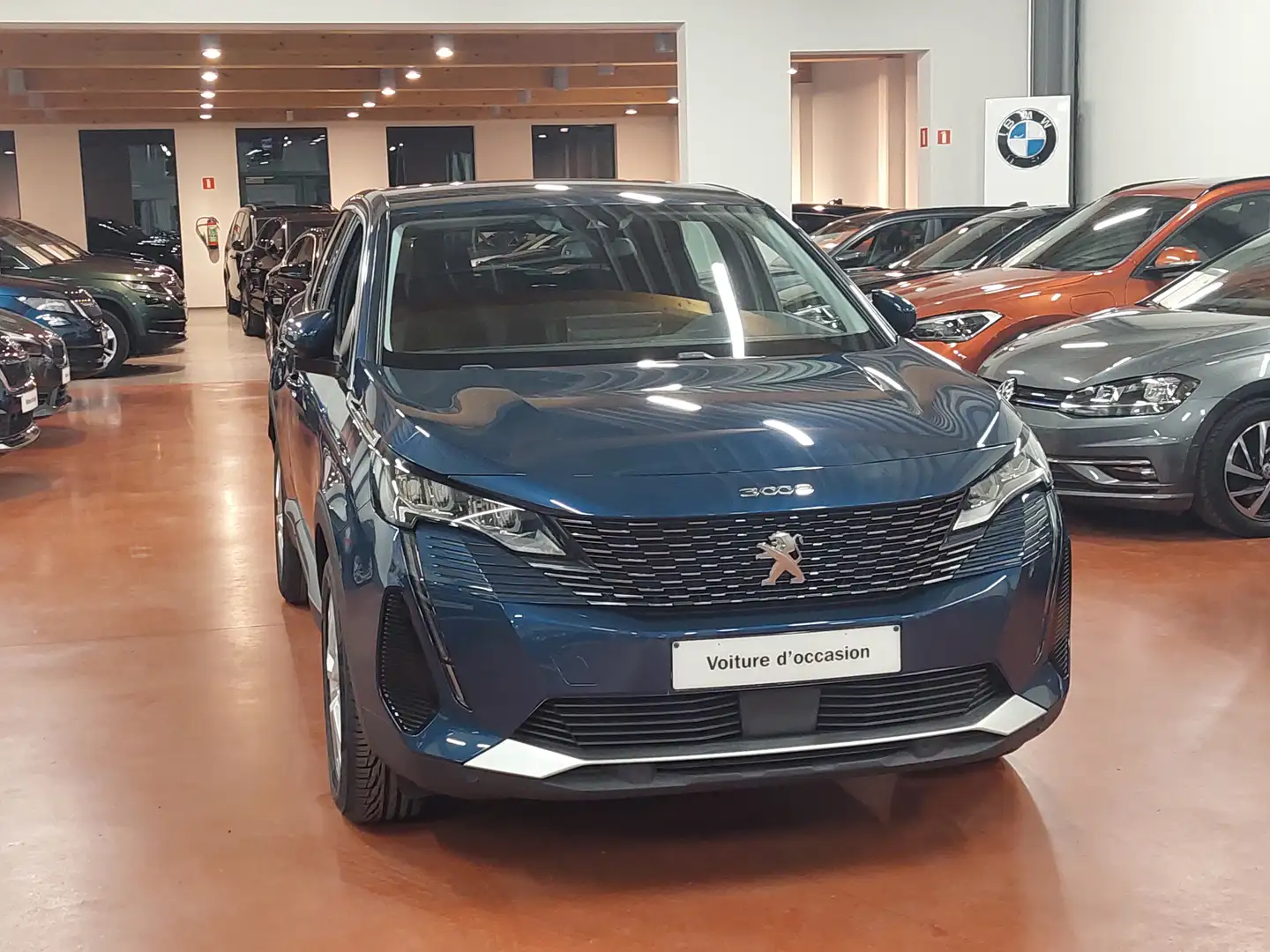 Peugeot 3008 ESSENCE - AUTOMATIQUE - LEZ BXL = 2035 - NAVI Blauw - 1