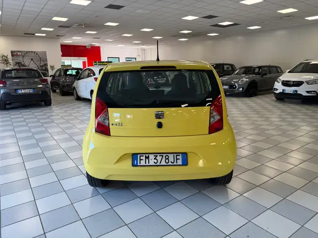 Seat Mii view 4