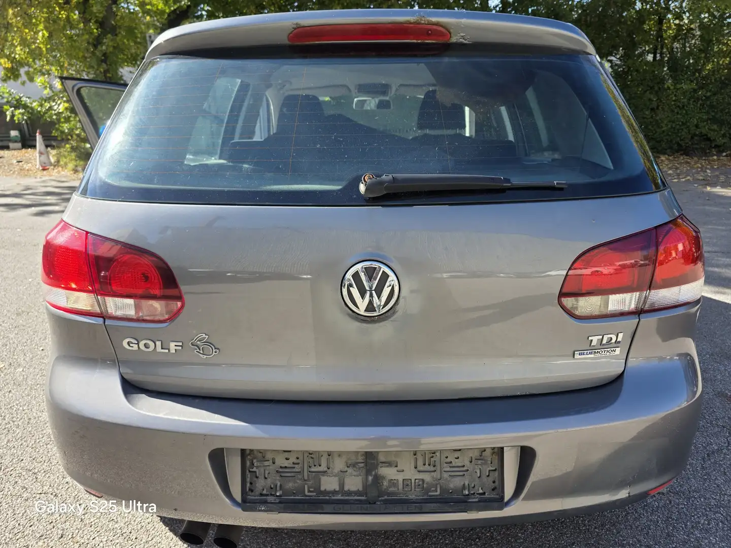 Volkswagen Golf 2.0 TDI DPF Trendline Grau - 2