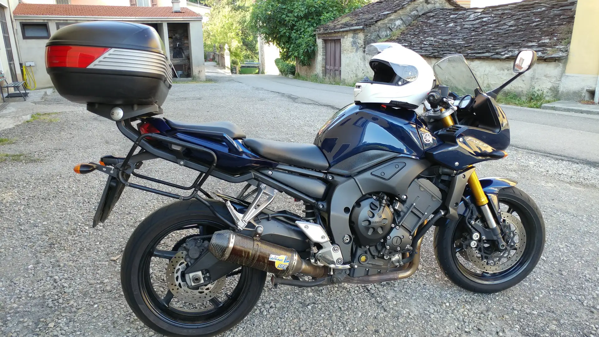 Yamaha FZ 1 fazer fz1 Blue - 1