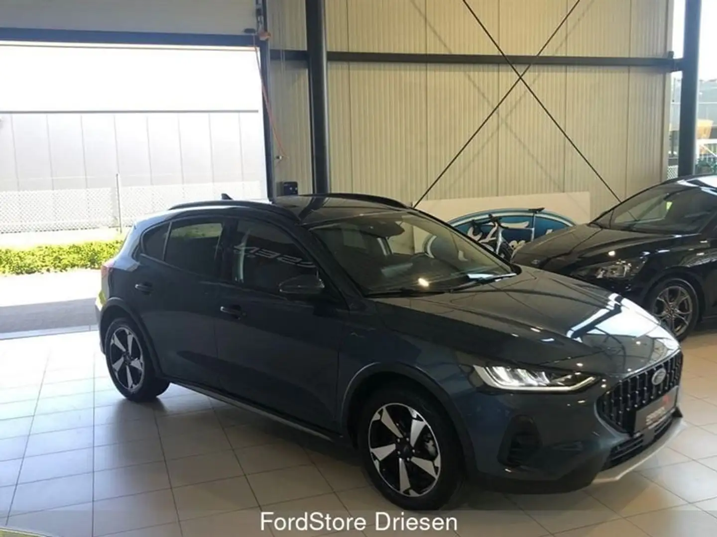 Ford Focus EcoBoost mHEV Active   BIJ DRIESEN IN BREE   089/4 Azul - 2