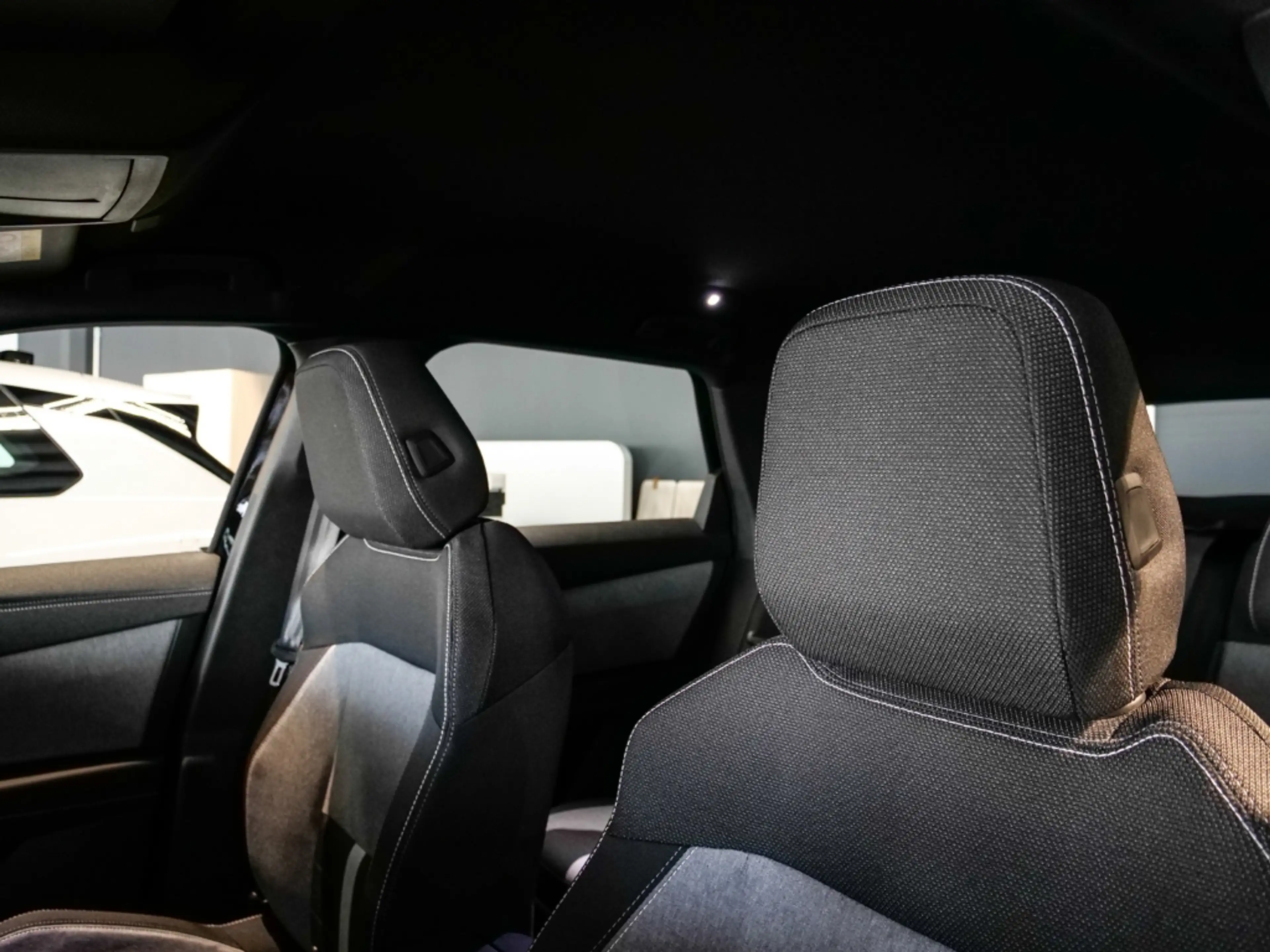 Opel Grandland 48V Mild- Hybrid Edition Komfort Paket AWR 19 Zoll — photo 7