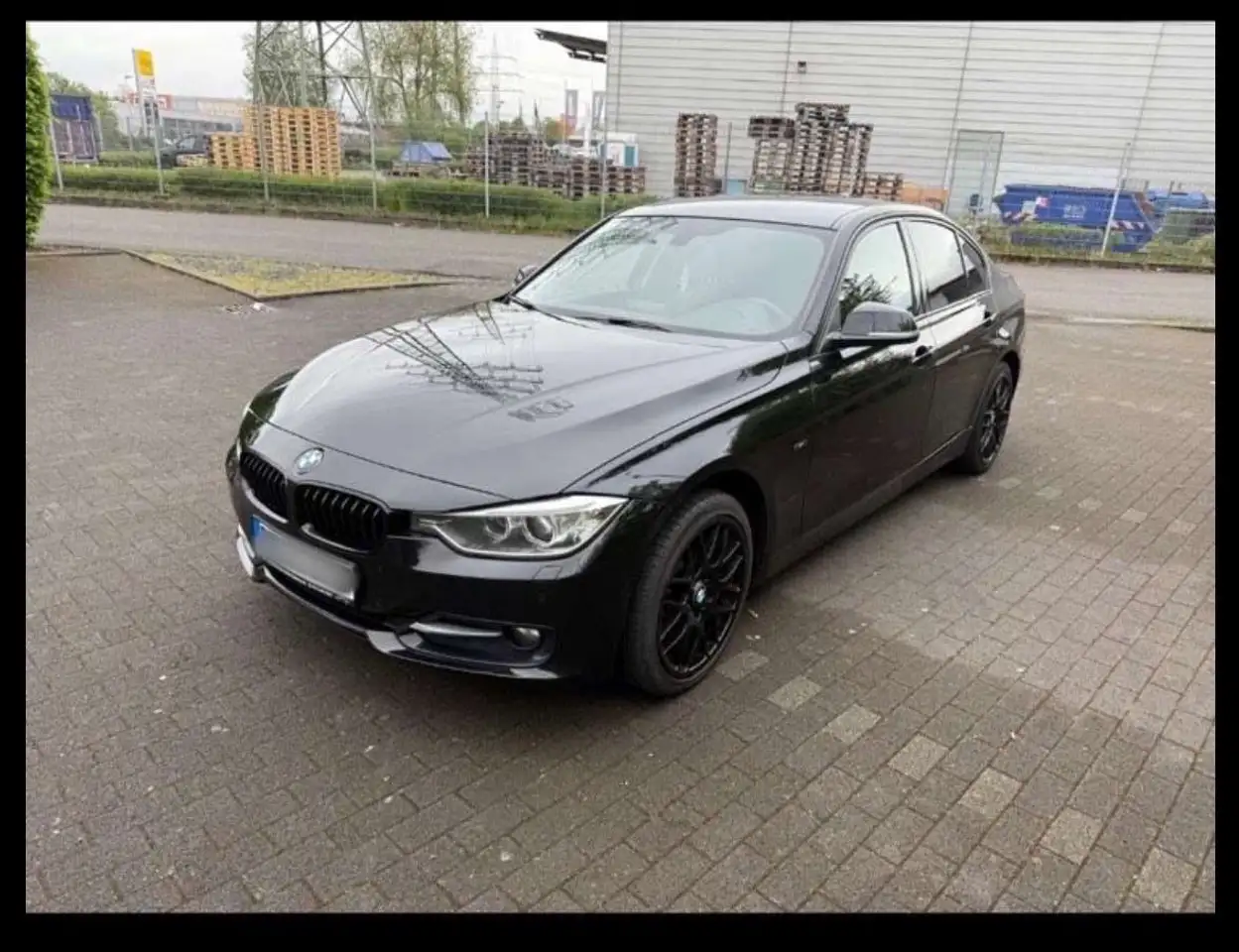BMW 320