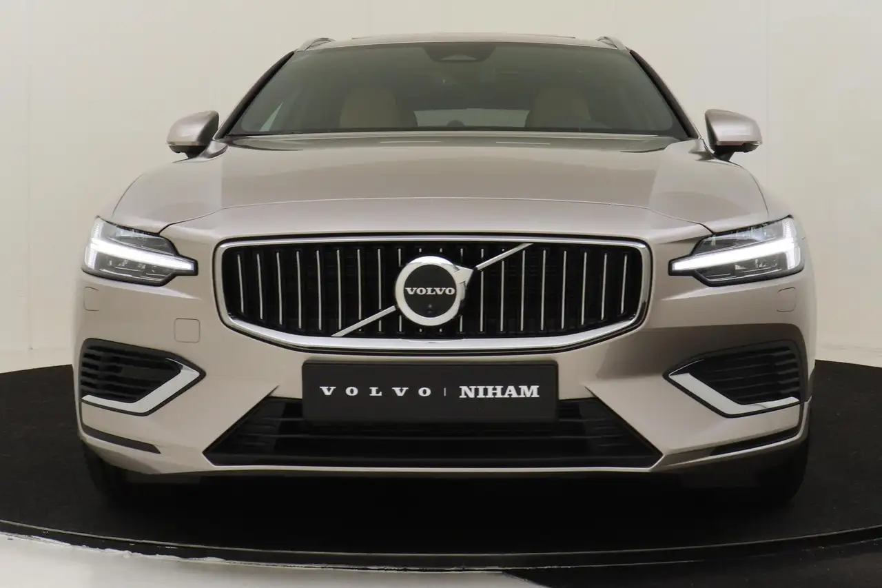Volvo V60 2026 — фото 9