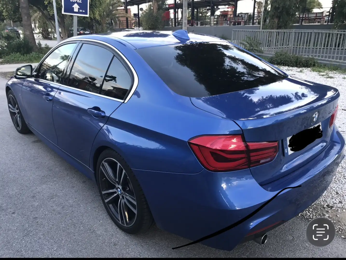 BMW 318 318dA - 2