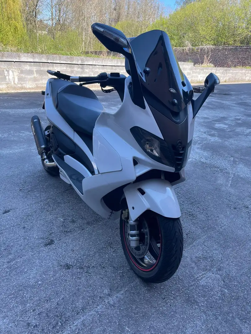 Gilera Nexus 500 Wit - 2