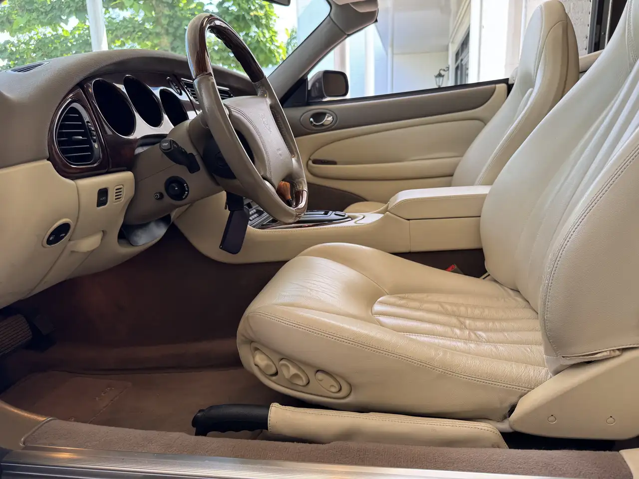 Jaguar XK8 Cabriolet, foto 9
