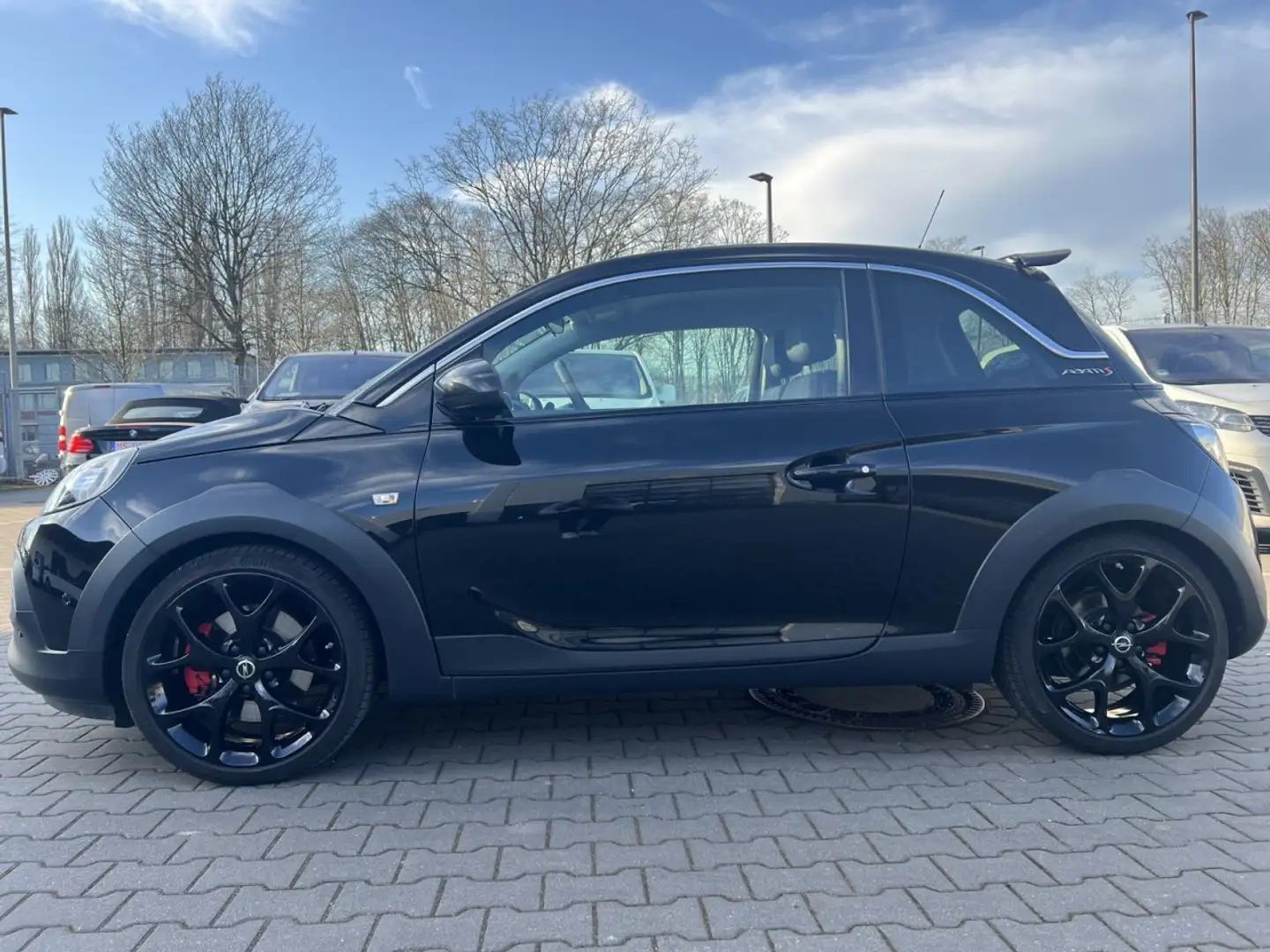 Opel Adam Rocks S 1.4 Turbo *SHZ/PDC* Schwarz - 2