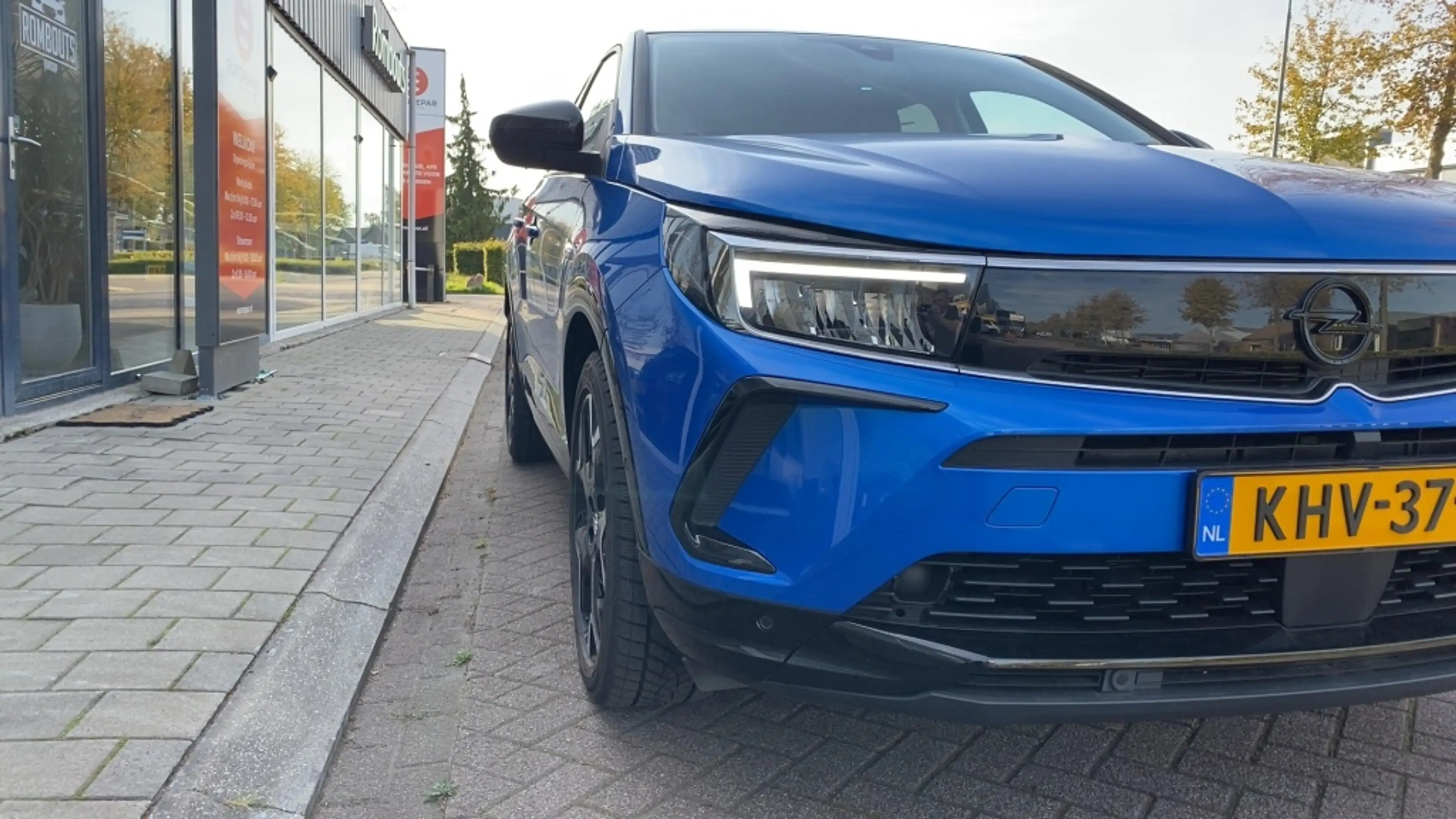 Opel Grandland 1.6 T. plug-in Hybride GS Line — photo 27