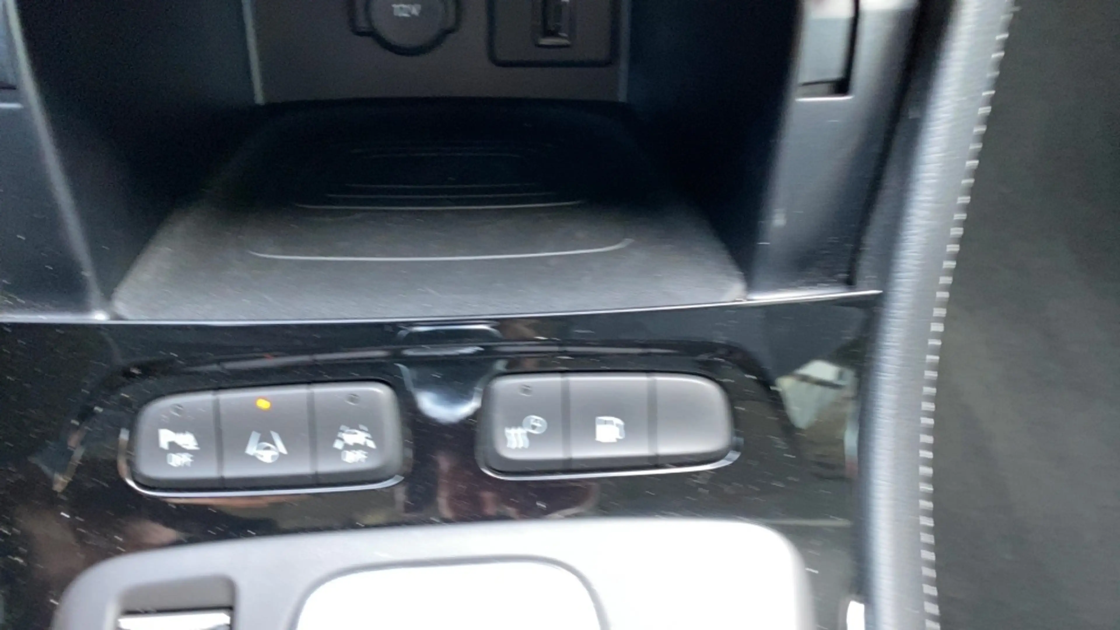 Opel Grandland 1.6 T. plug-in Hybride GS Line — photo 19