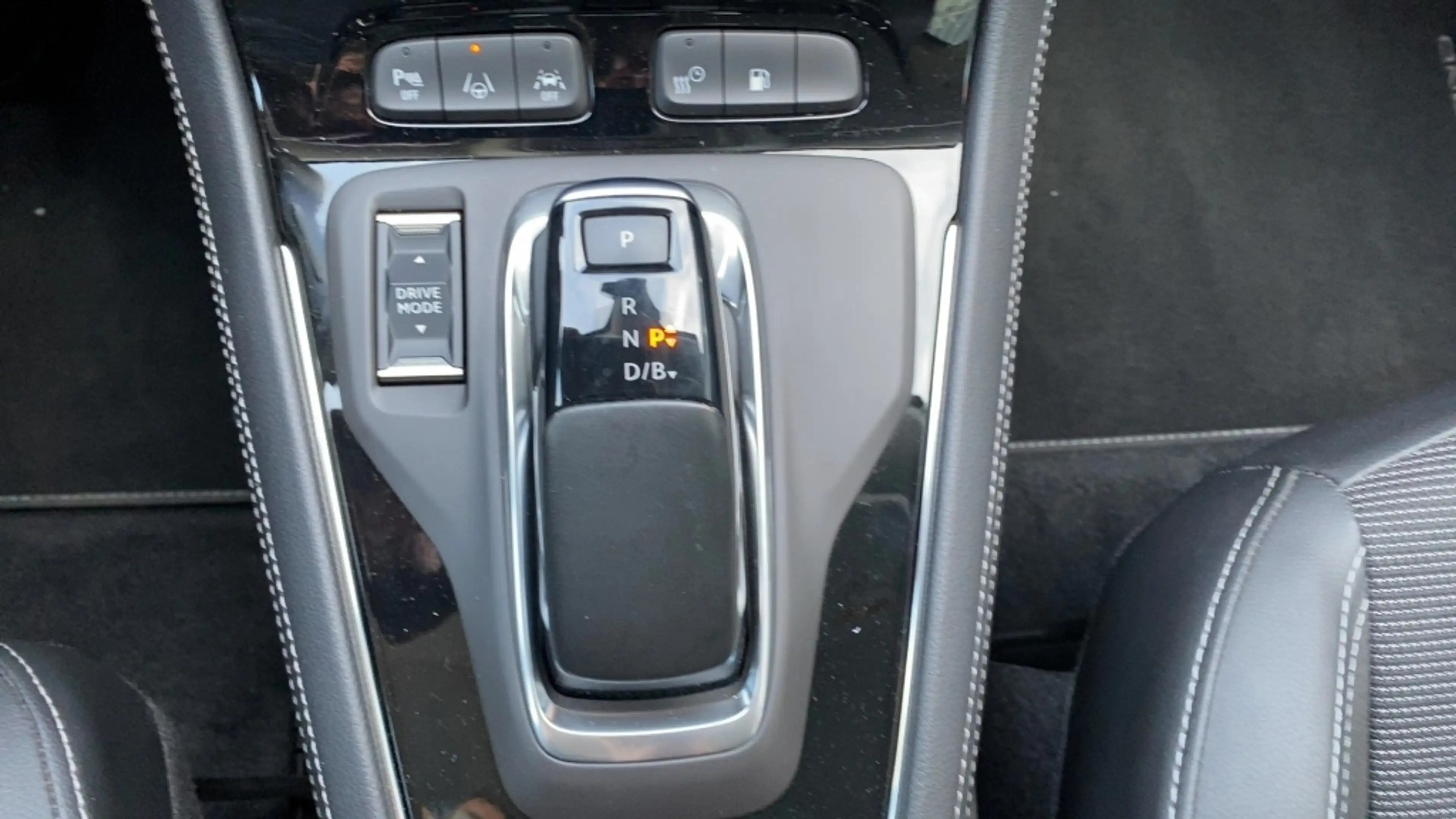 Opel Grandland 1.6 T. plug-in Hybride GS Line — photo 20