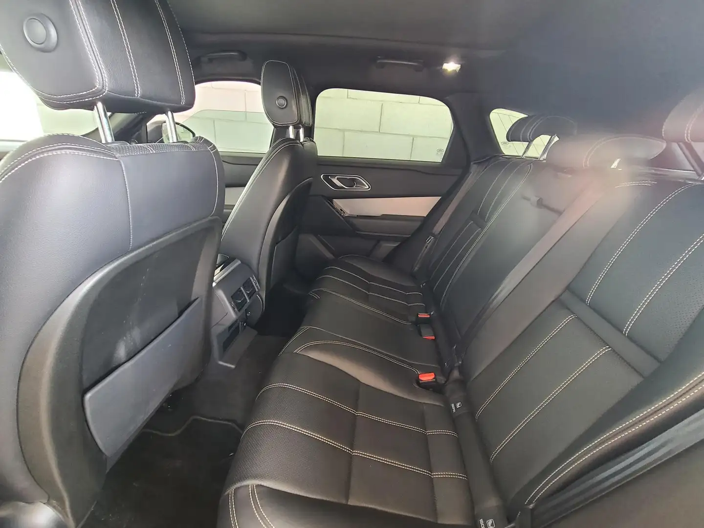 Land Rover Range Rover Velar Range Rover Velar 2017 2.0d i4 R-Dynamic SE 240cv Argento - 2