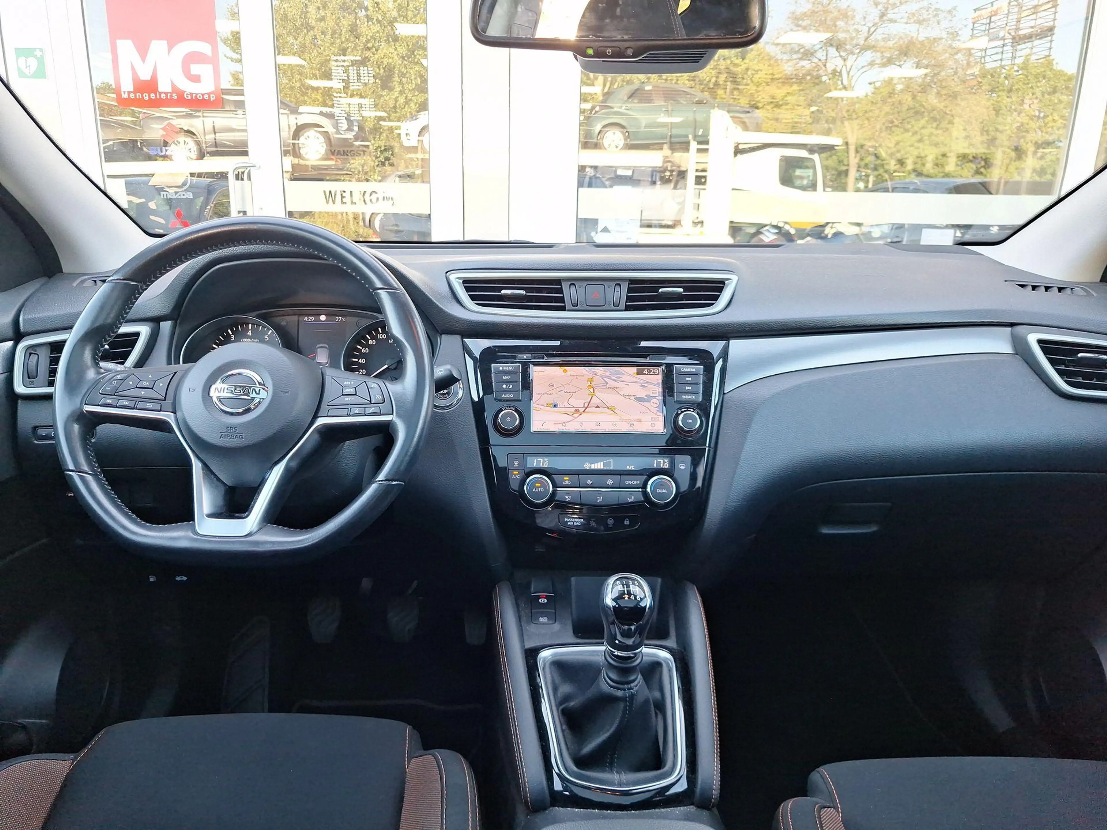 Nissan Qashqai 1.3 DIG-T 140 PK N-Motion | NL-Auto | Navigatie | — photo 9