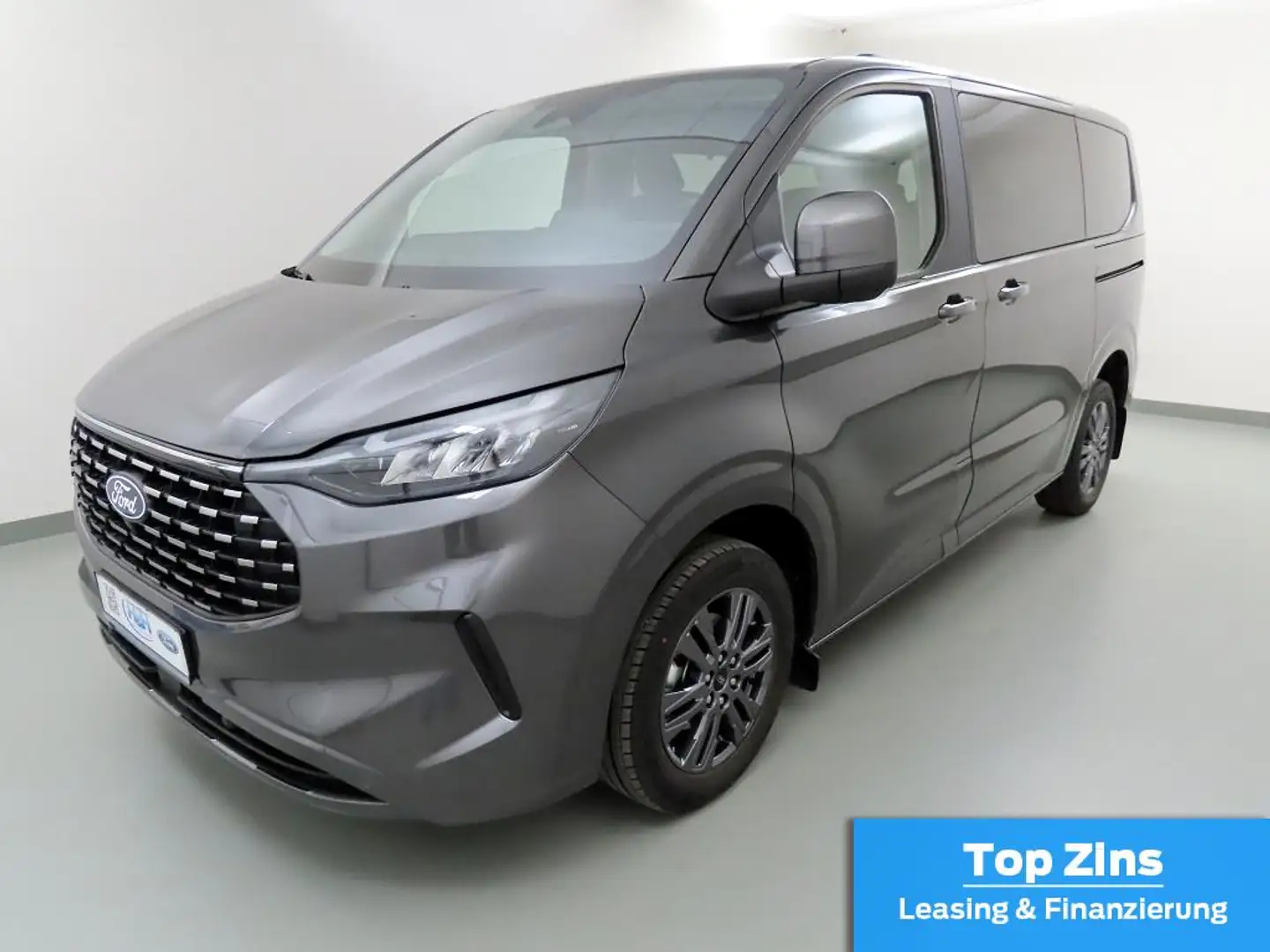 Ford Tourneo Custom 2.0 Aut L1 Titanium ACC+LED+AHK Gris - 2
